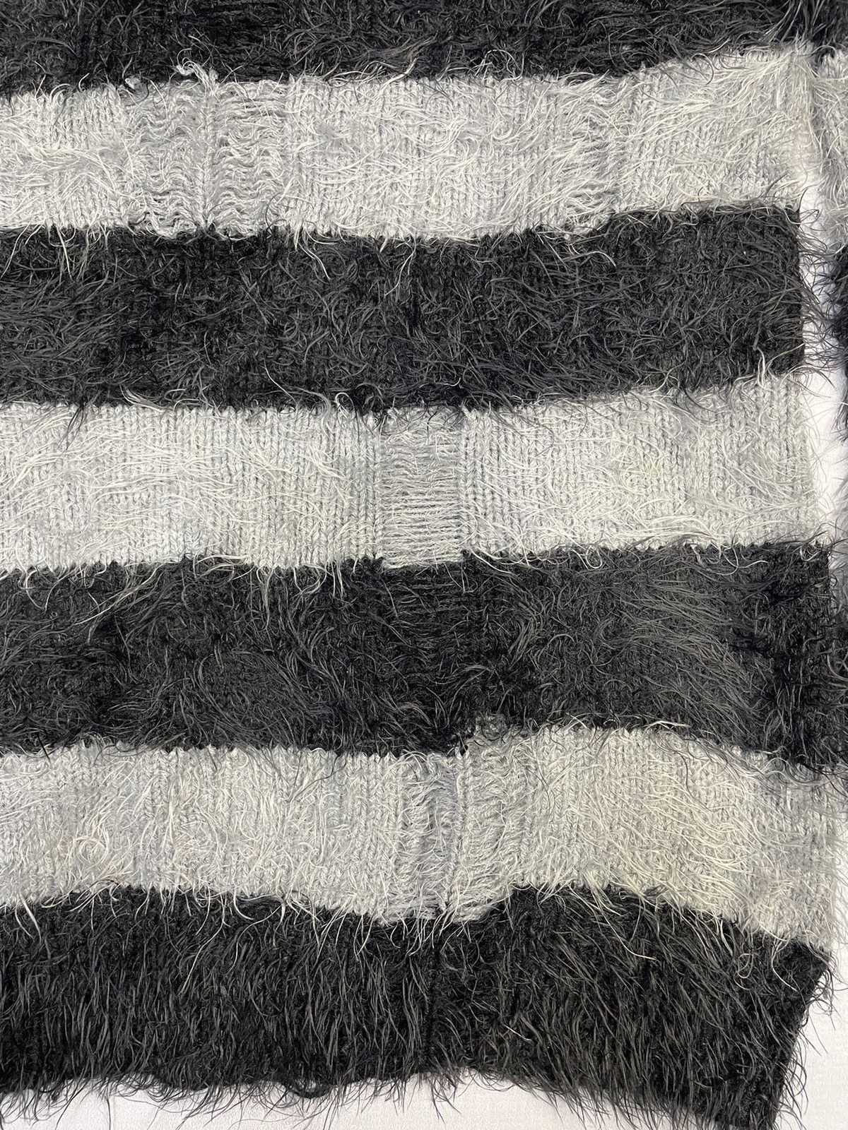 Japanese Brand 2000s Anap Grunge Distressed Fuzzy Sweater Size US M / EU 48-50 / 2 - 3 Thumbnail