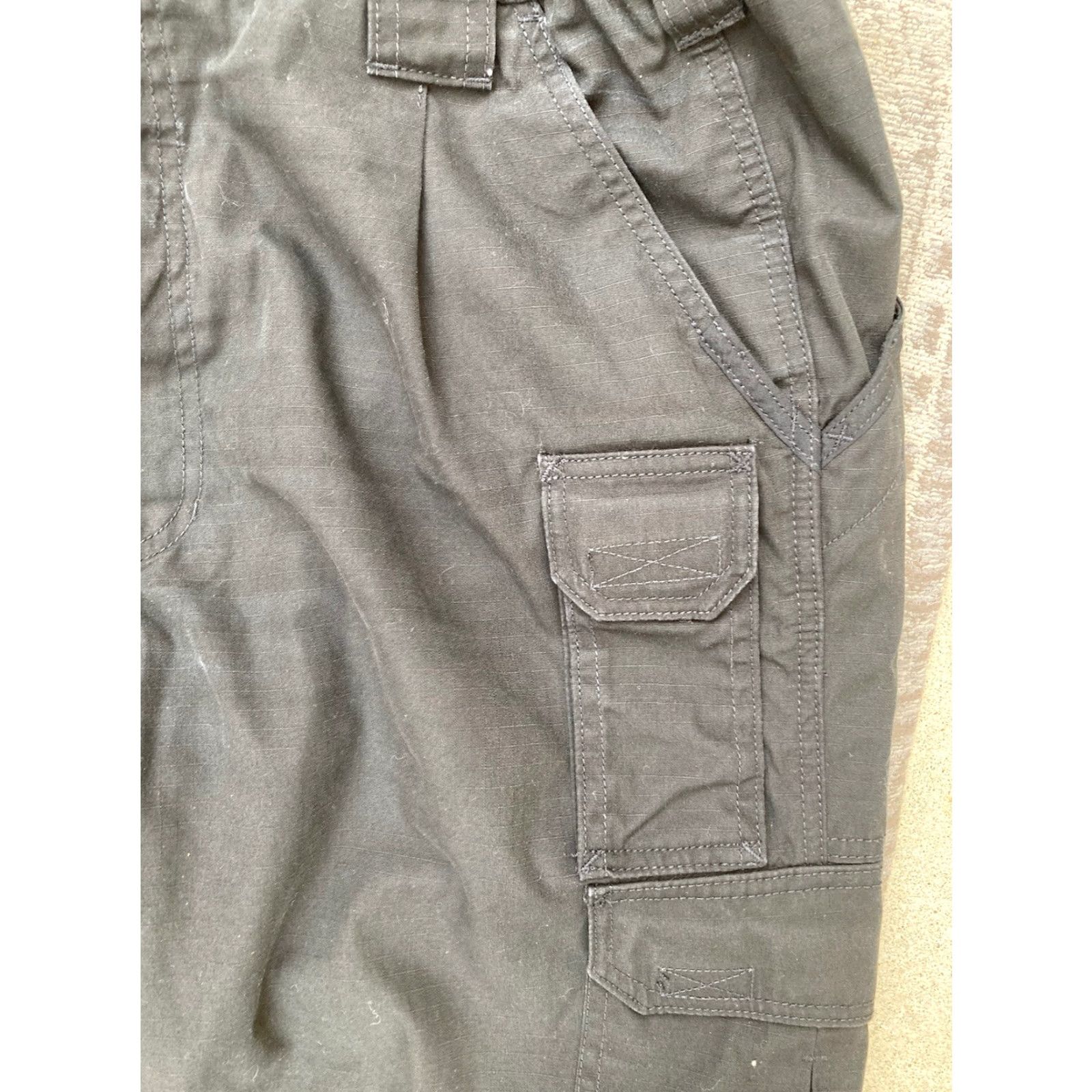 Vintage 5.11 Tactical Pants Cargo Regular 36 Black 5-Pocket Lightweight Breathable Poly Mens Jeans & Pants Size US 36 / EU 52 - 5 Thumbnail