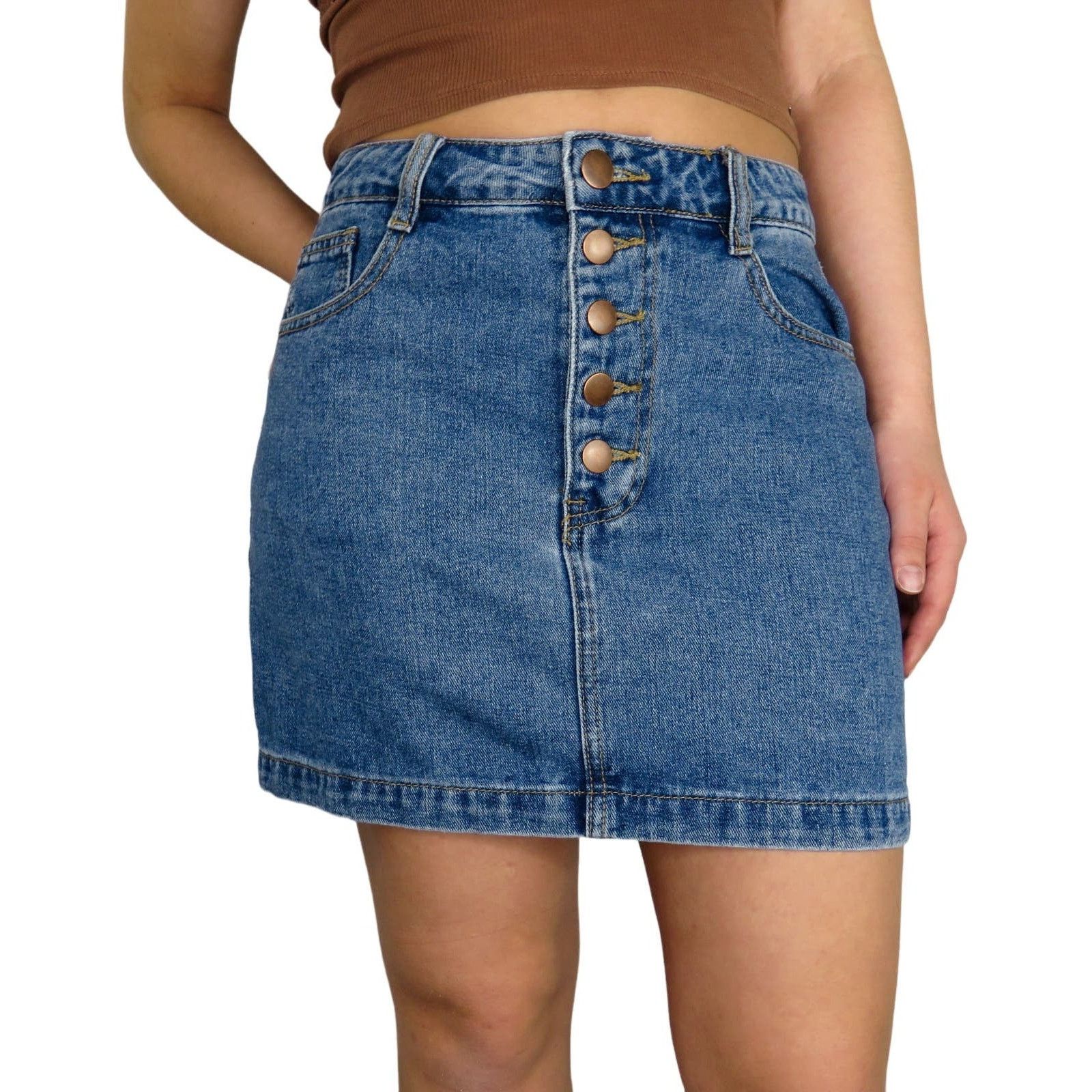 Forever 21 Forever 21 Rainbow Pocket Button Down Denim Skirt Small Size 27" / US 4 / IT 40 - 2 Thumbnail