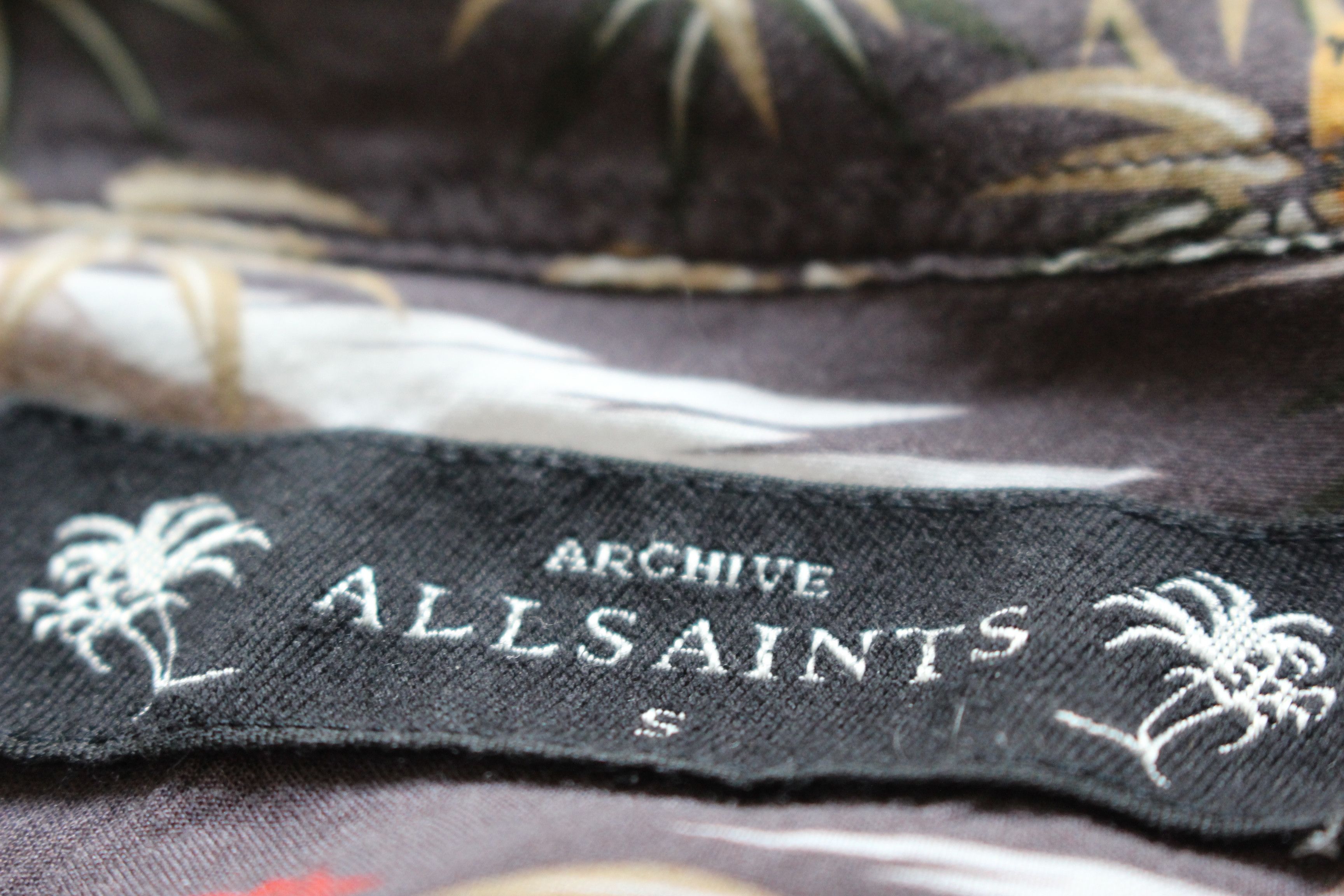 Allsaints FREE SHIPPING!! - ’Sumatra’ Viscose Shirt Size US S / EU 44-46 / 1 - 3 Thumbnail