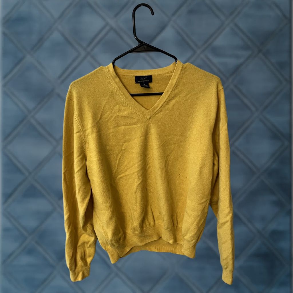 Brooks Brothers Brooks Brothers "346" Sweater Mens Medium Yellow Merino Wool Blend V-Neck Size US M / EU 48-50 / 2 - 1 Thumbnail