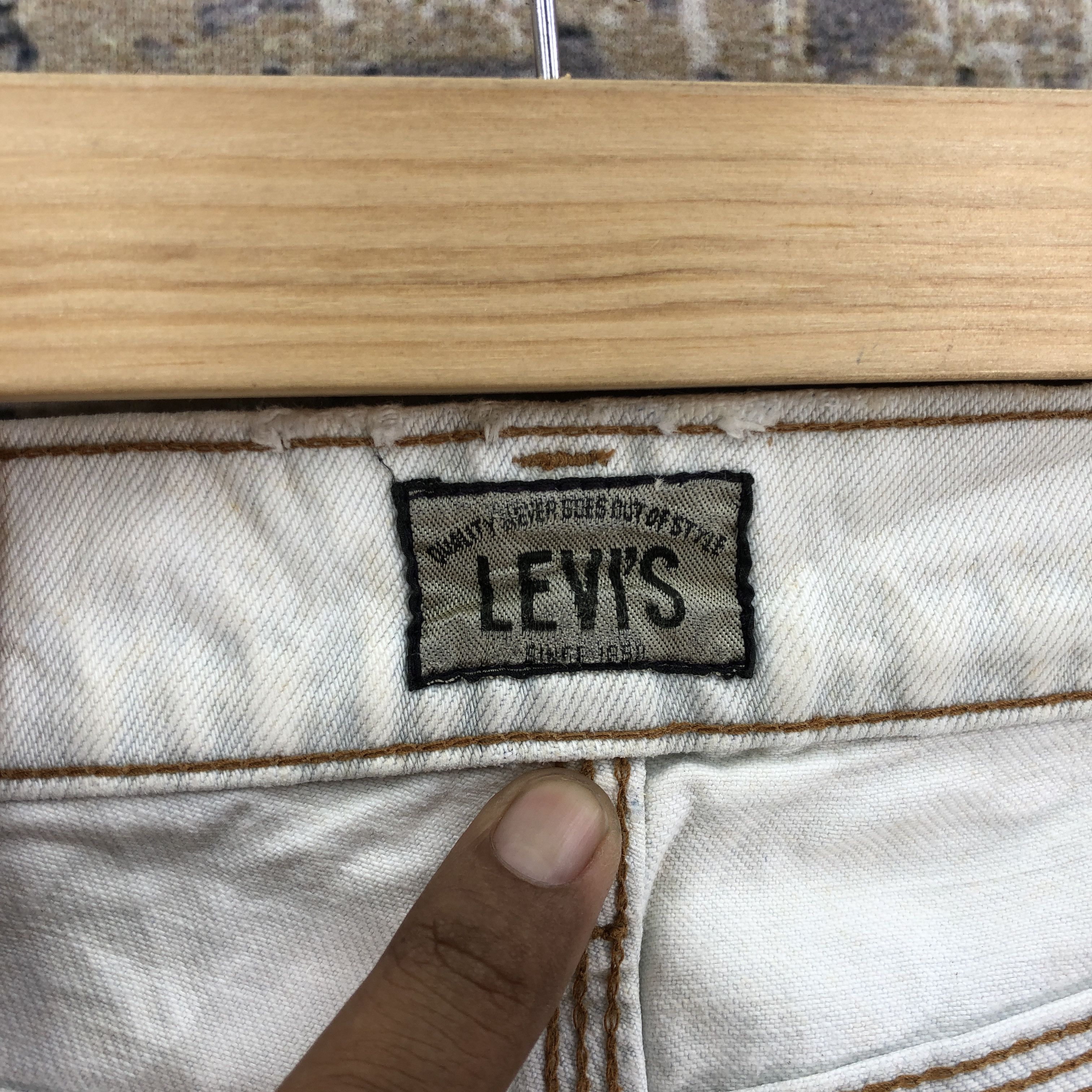 Levi's Vintage Y2K Levis Sun Faded Jeans Levi's Light Wash Denim Size 26" / US 2 / IT 38 - 6 Thumbnail