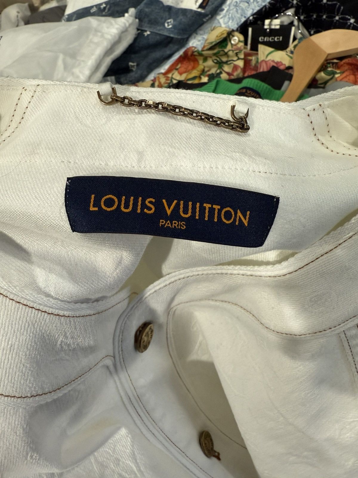 Louis Vuitton Louis Vuitton White Denim Monogram Baseball Shirt Size US XXL / EU 58 / 5 - 6 Thumbnail