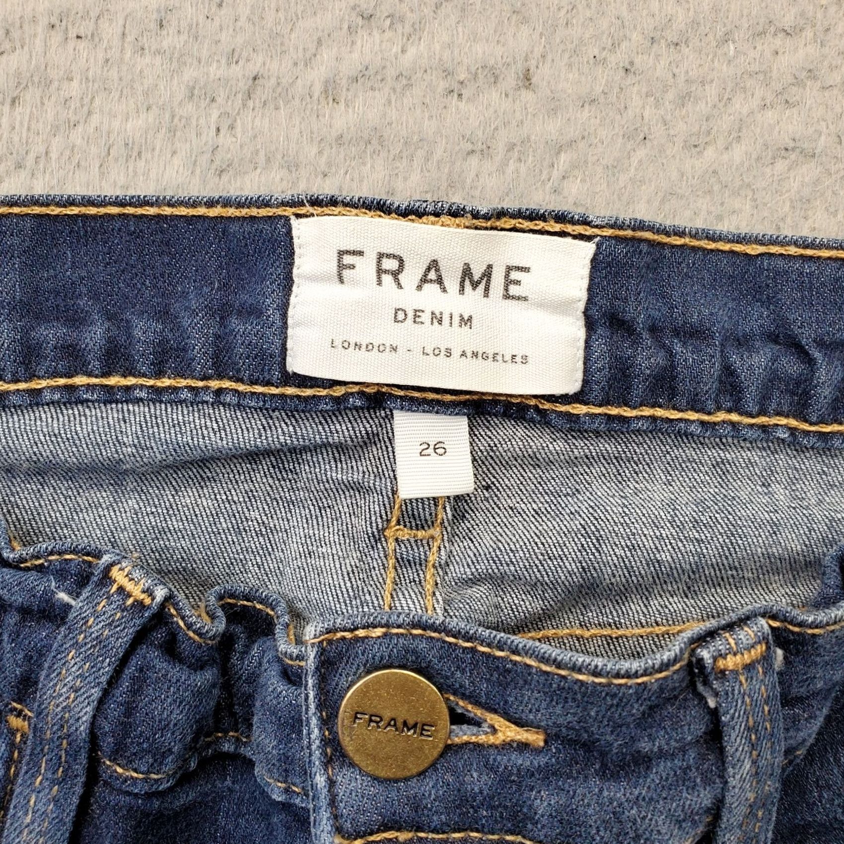 Frame Frame Women's Jeans 26 Blue Denim Frame Le High Cropped Stretch Skinny 5-Pocket Regular Waist Inseam 27.25" - 34.25" Outseam Size 26" / US 2 / IT 38 - 7 Thumbnail