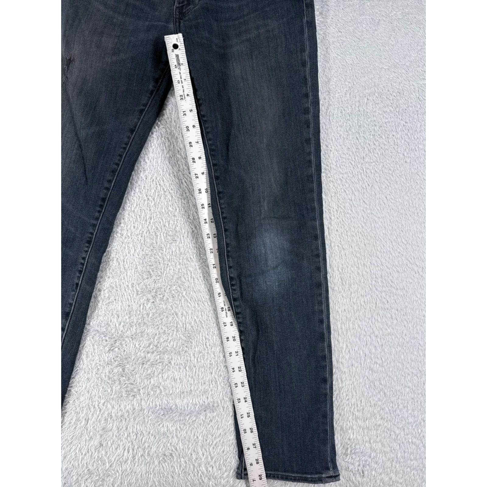 Levi's VINTAGE Levis Jeans 511 Mens Denim Blue Dark 29x29 Cotton Blend Slim Straight 5-Pocket Zip 32 Adult Regular Jeans Size US 32 / EU 48 - 7 Thumbnail