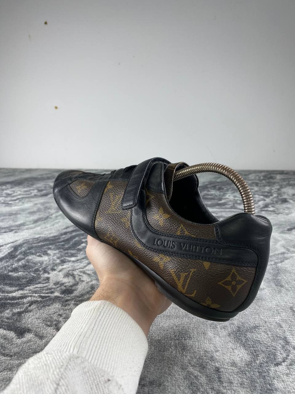 Louis Vuitton Louis Vuitton Globe Trotter Monogram Leather Sneakers Size US 9.5 / EU 42-43 - 10 Thumbnail