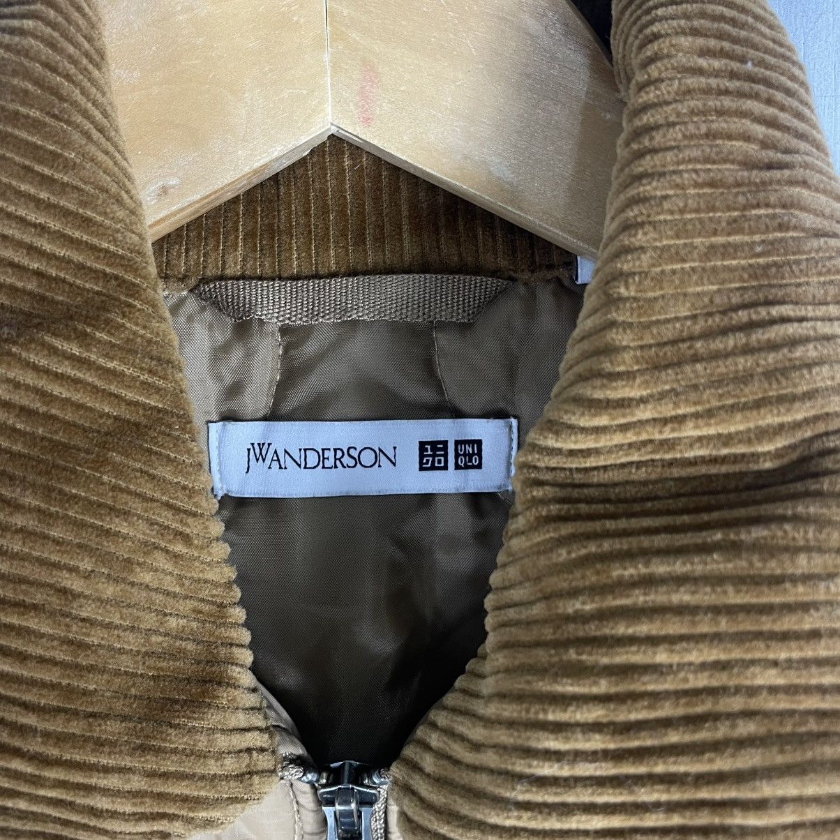 JW Anderson × Uniqlo J. W ANDERSON UNIQLO LIGHT PUFFER JACKER Size US M / EU 48-50 / 2 - 6 Thumbnail