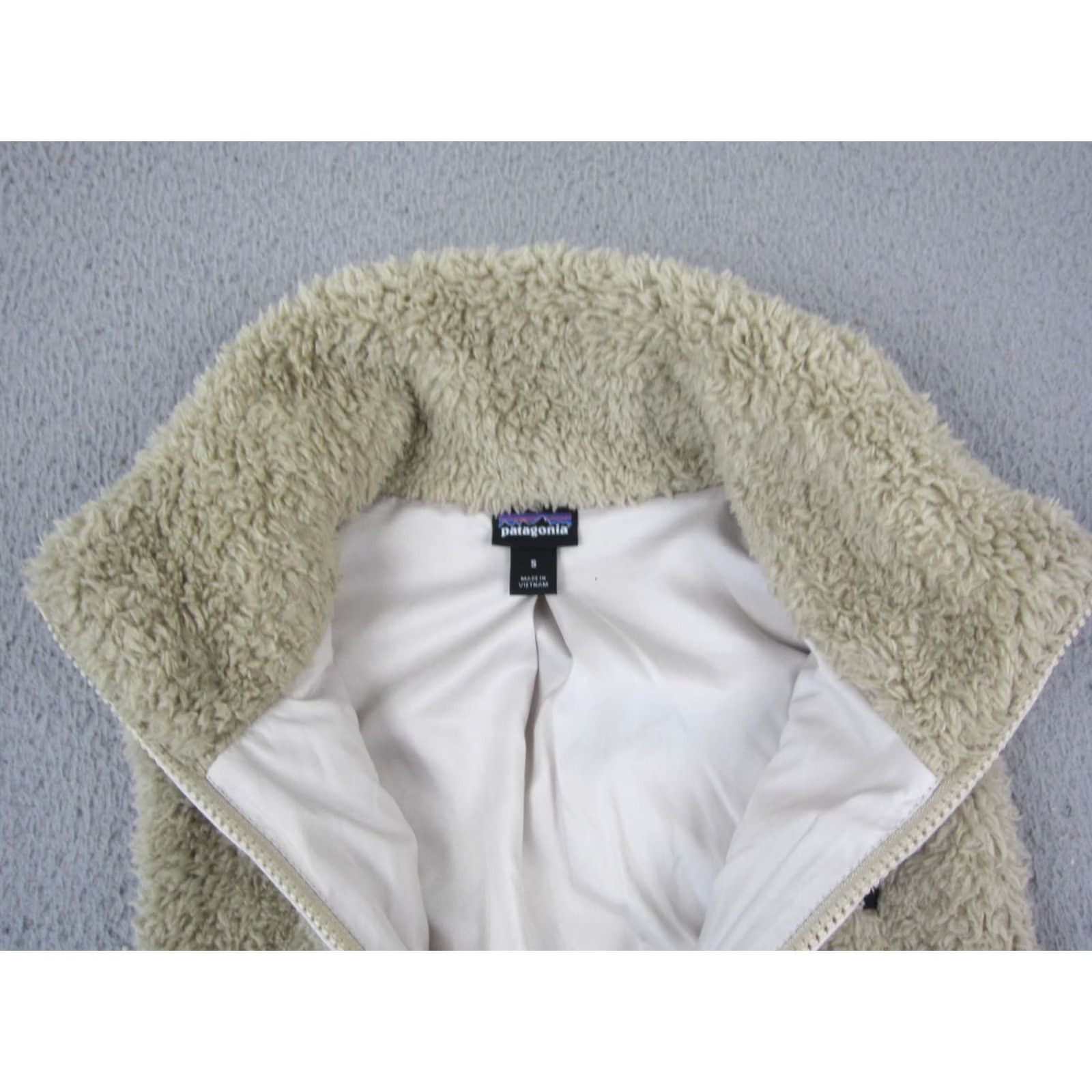 Patagonia Patagonia Vest Womens Small Beige Los Gatos Sherpa Fleece Full Zip Retro Pile Size S / US 4 / IT 40 - 4 Thumbnail