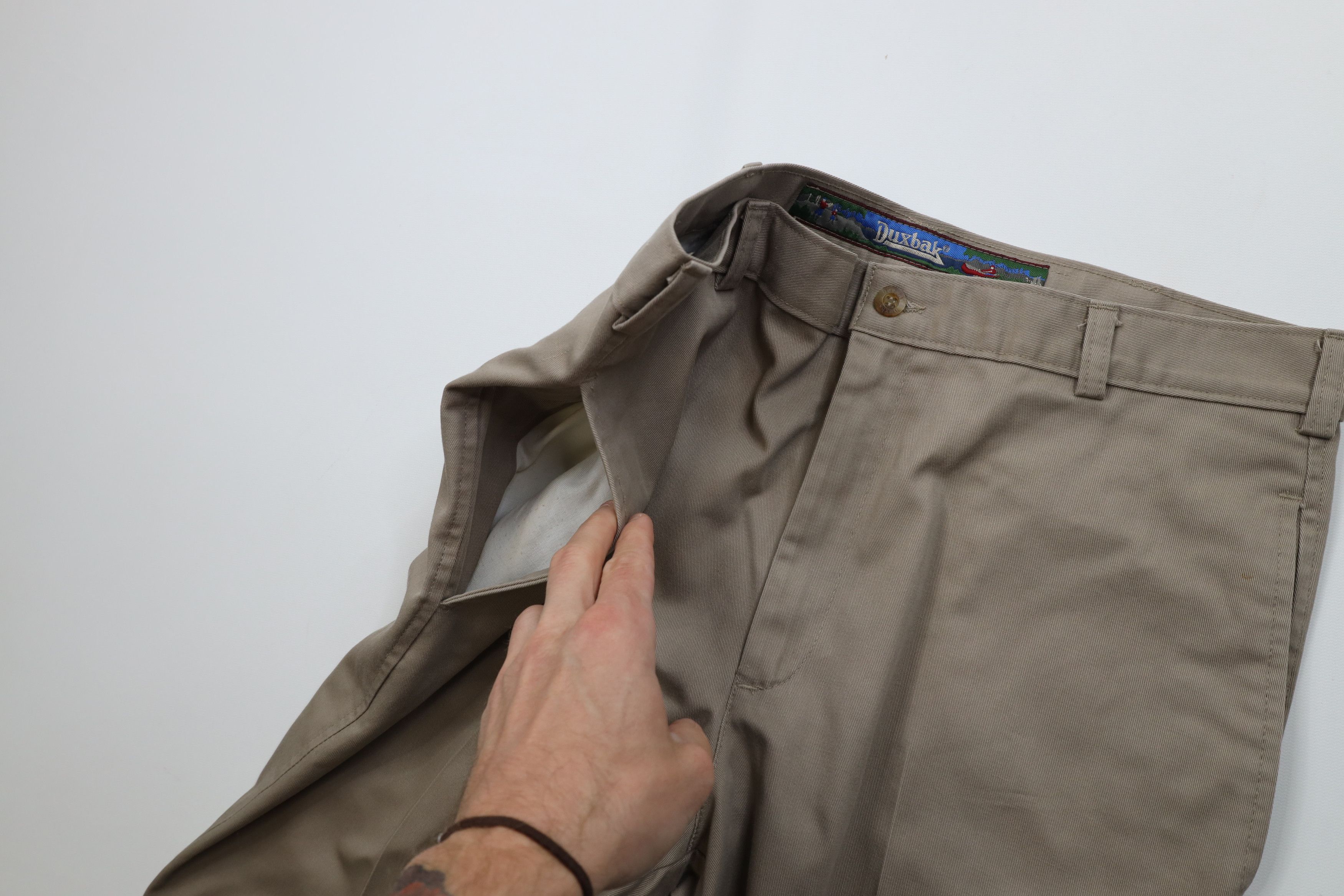 Vintage Vintage 90s Duxbak Wide Leg Chino Pants Beige Cotton USA Size US 34 / EU 50 - 7 Thumbnail