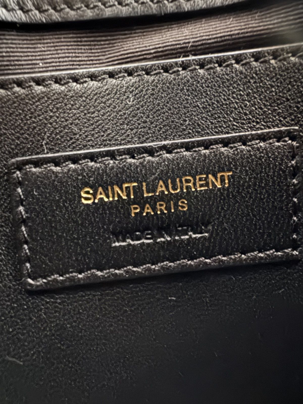 Yves Saint Laurent Saint Laurent Small LouLou Bag Black Leather Gold Hardware Size ONE SIZE - 4 Thumbnail