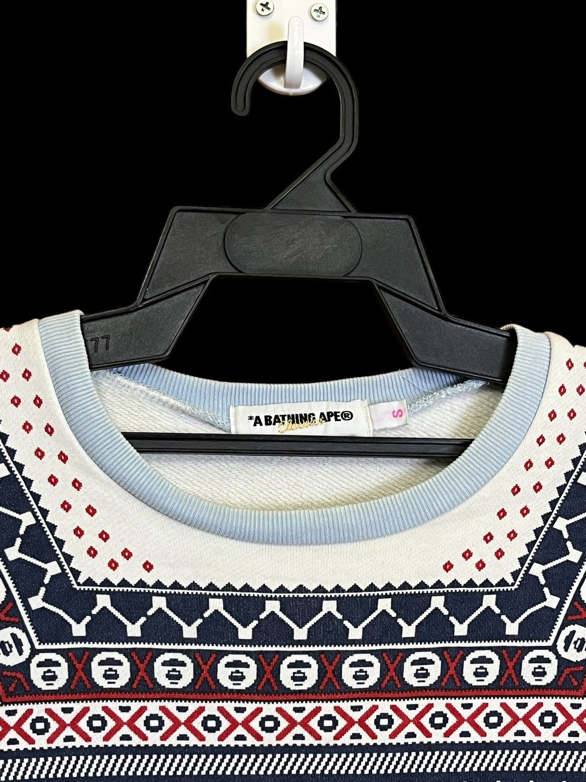Bape A BATHING APE BAPE NATIVE NAVAJO CREWNECK SWEATSHIRT Size S / US 4 / IT 40 - 5 Thumbnail