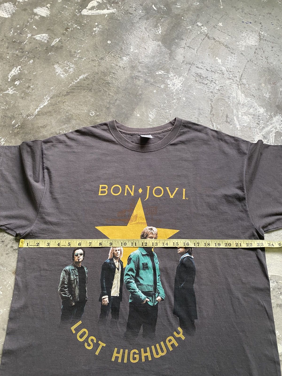 Band Tees × Bon Jovi × Vintage Vintage 07/08 Bon Jovi Europe Tour Band Tee Size US XL / EU 56 / 4 - 13 Thumbnail