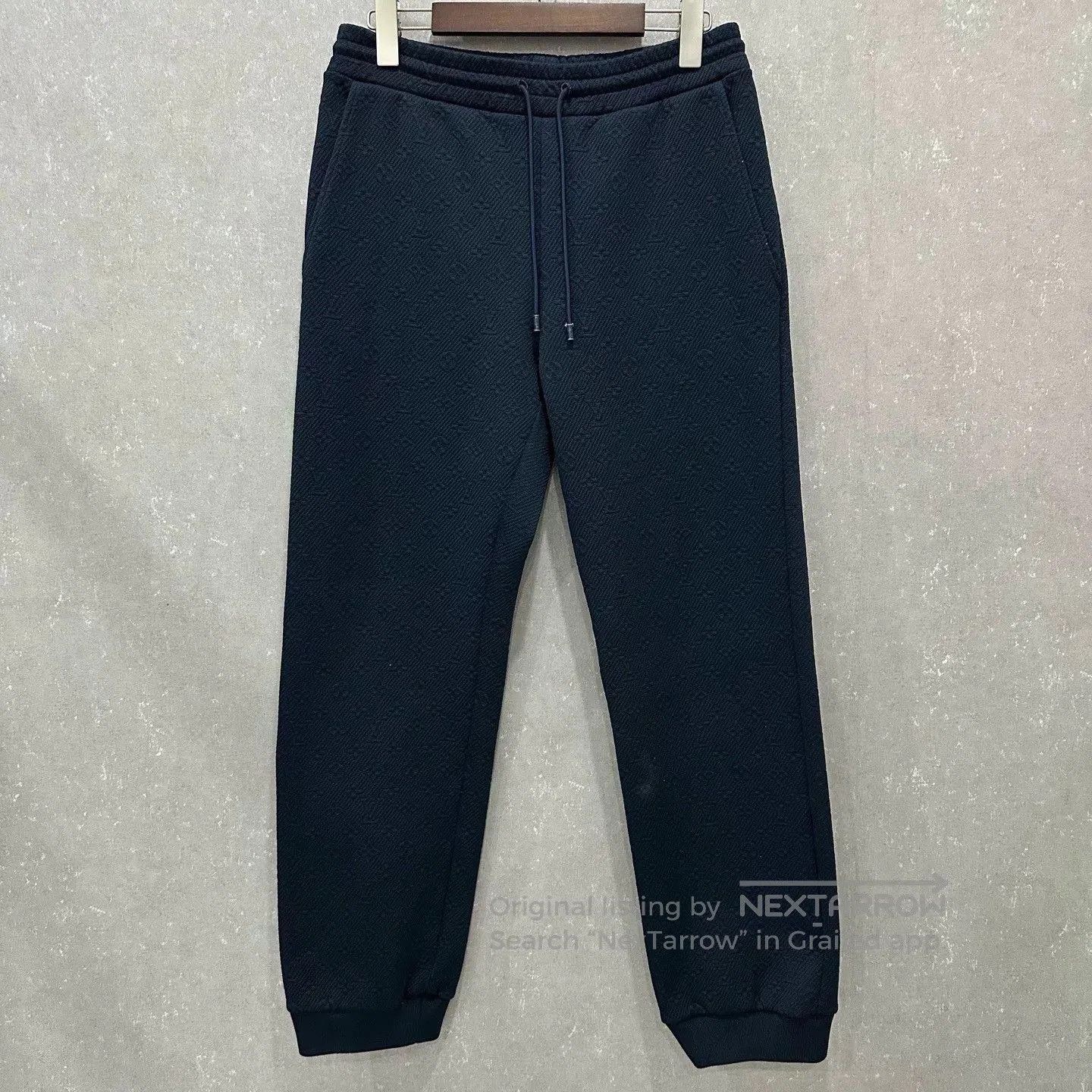 Louis Vuitton Louis Vuitton Monogram Logo Sweatpants. Size US 36 / EU 52 - 1 Thumbnail