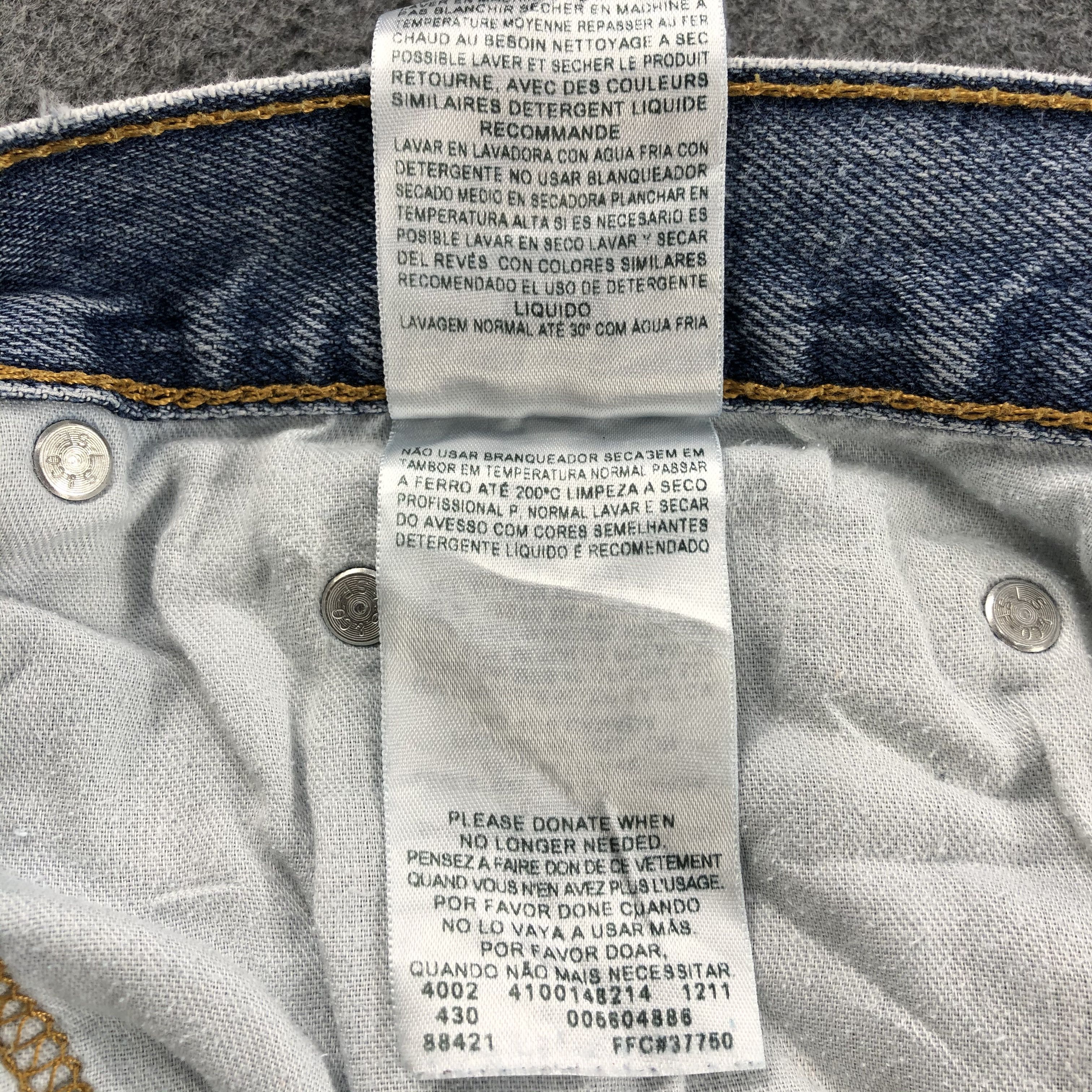 Levi's × Vintage Vintage Blue Wash Levis 560 Jeans-JM1471 Size US 40 / EU 56 - 11 Thumbnail