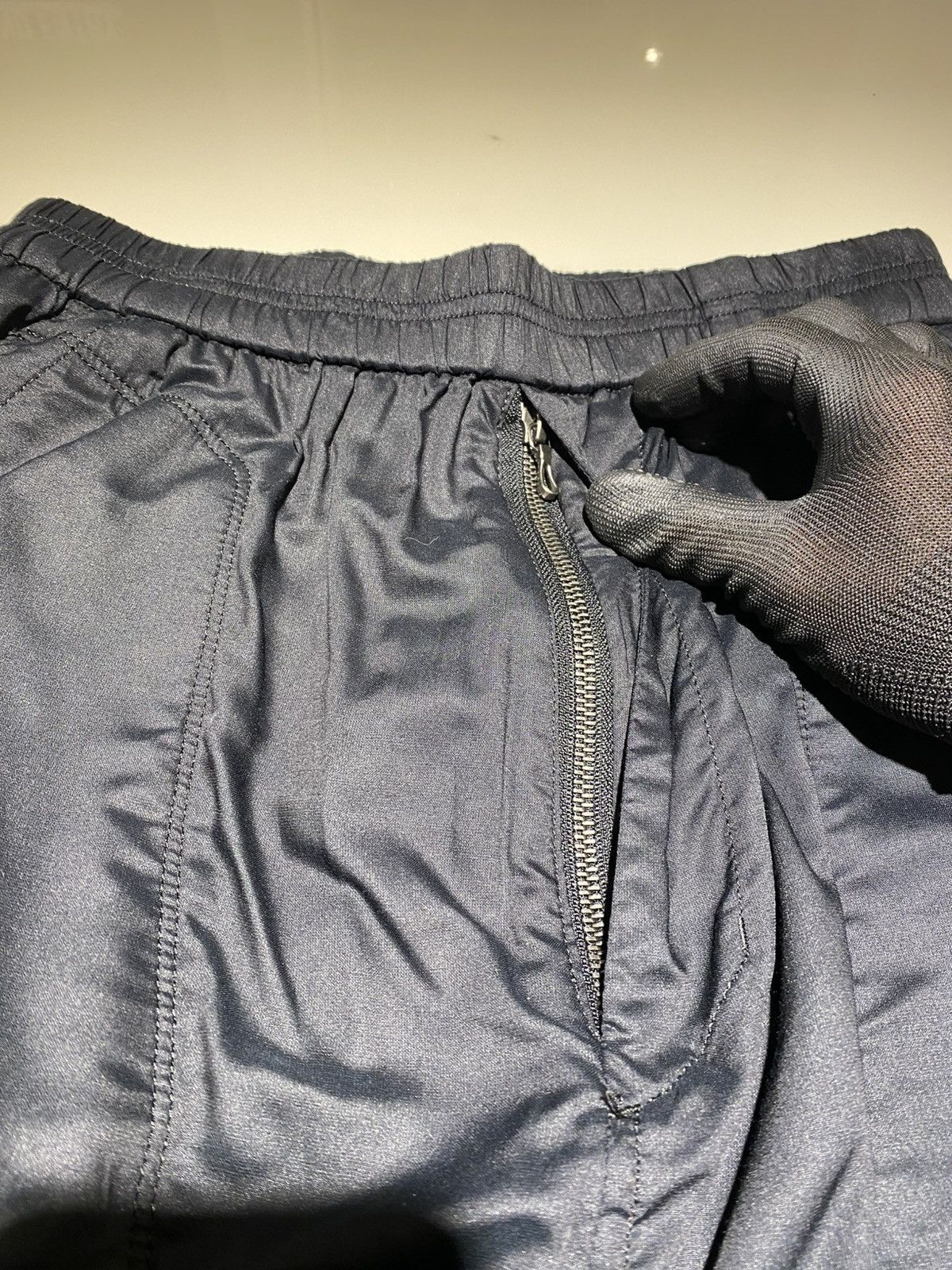 Julius Julius SS19 Beelzebub Shorts Size US 32 / EU 48 - 7 Thumbnail