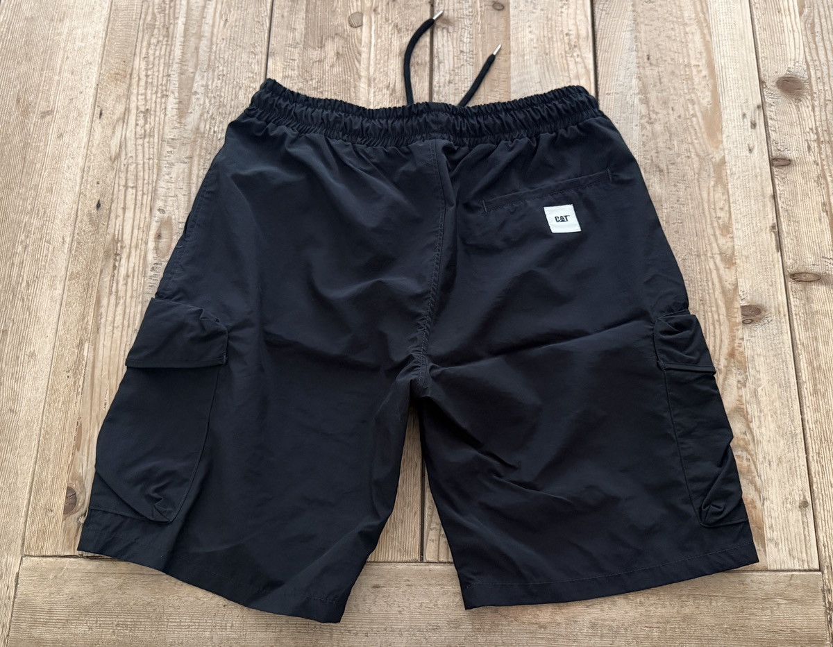 Caterpillar CAT Workwear Cargo Shorts Size US 32 / EU 48 - 1 Thumbnail
