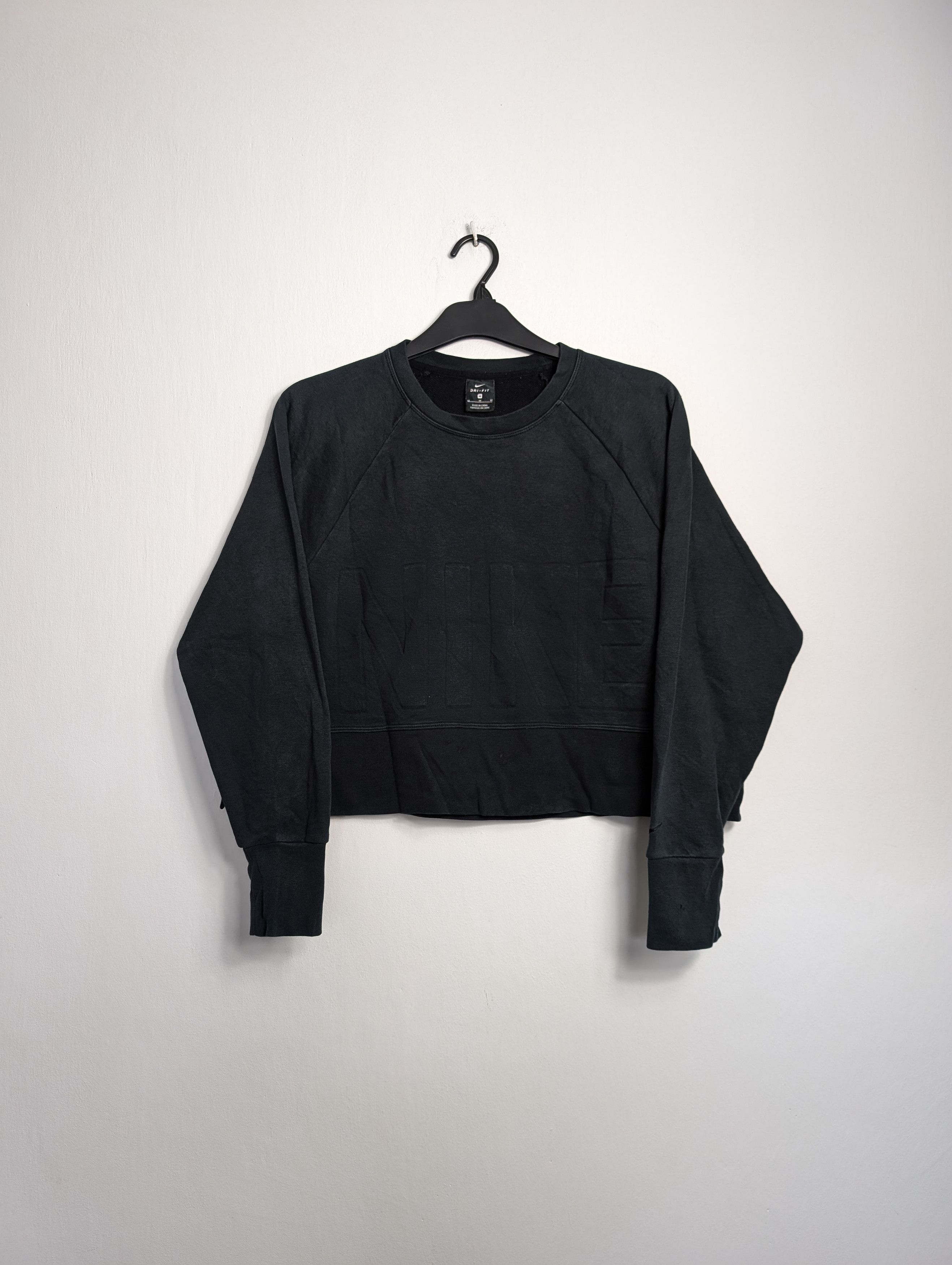 Nike Nike Essentials Cropped Sweatshirt Sportswear Basic Size M / US 6-8 / IT 42-44 - 1 Thumbnail