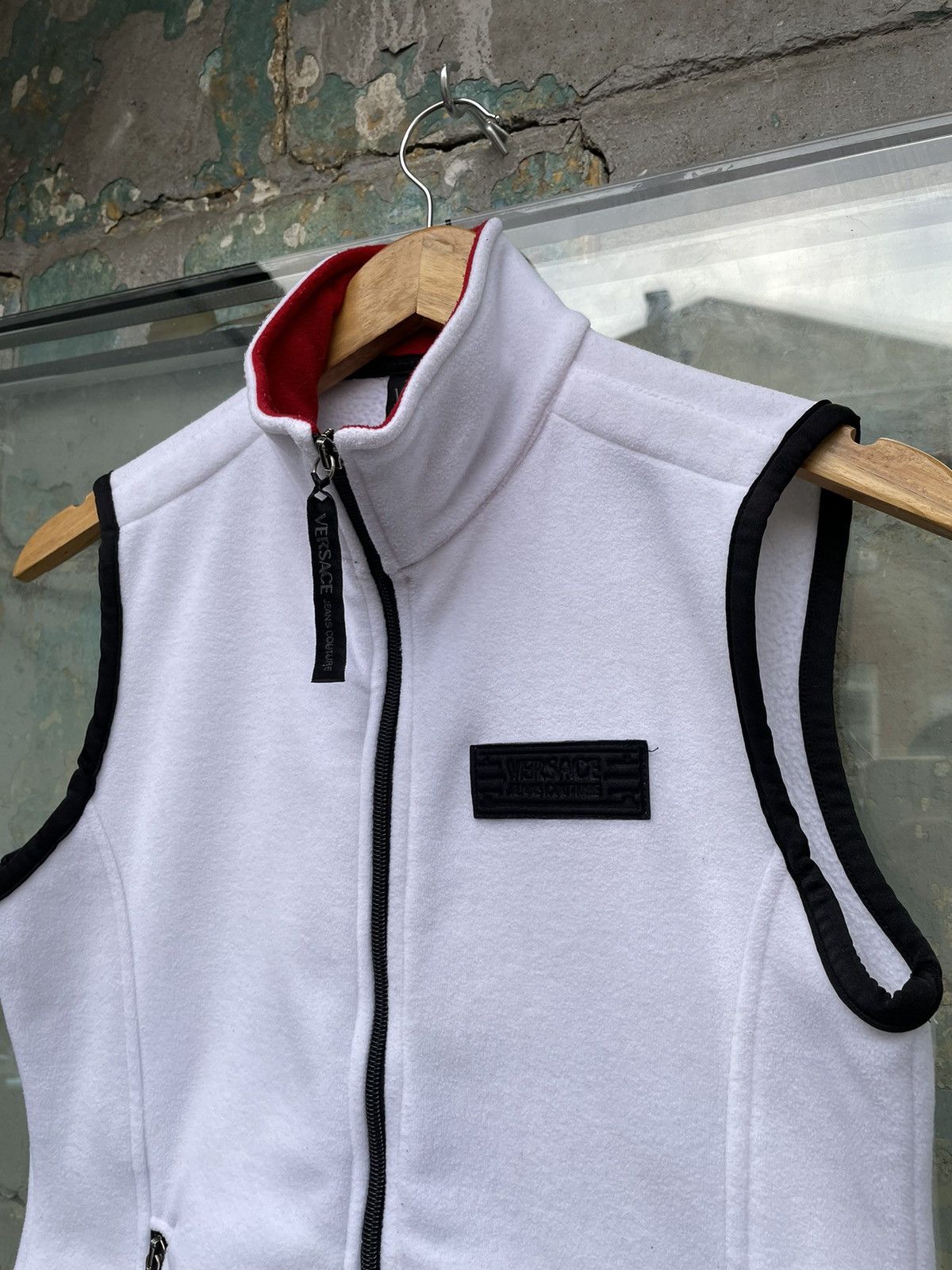 Versace × Versace Jeans Couture Versace Jeans Couture Vintage Fleece Vest Size US S / EU 44-46 / 1 - 3 Thumbnail