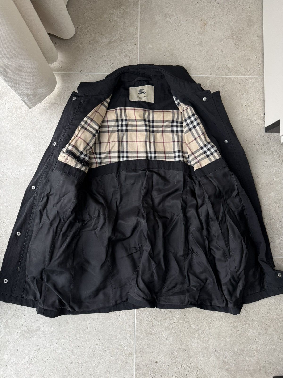 Burberry Burberry Black nova check 90s London jacket Size XS / US 0-2 / IT 36-38 - 3 Thumbnail