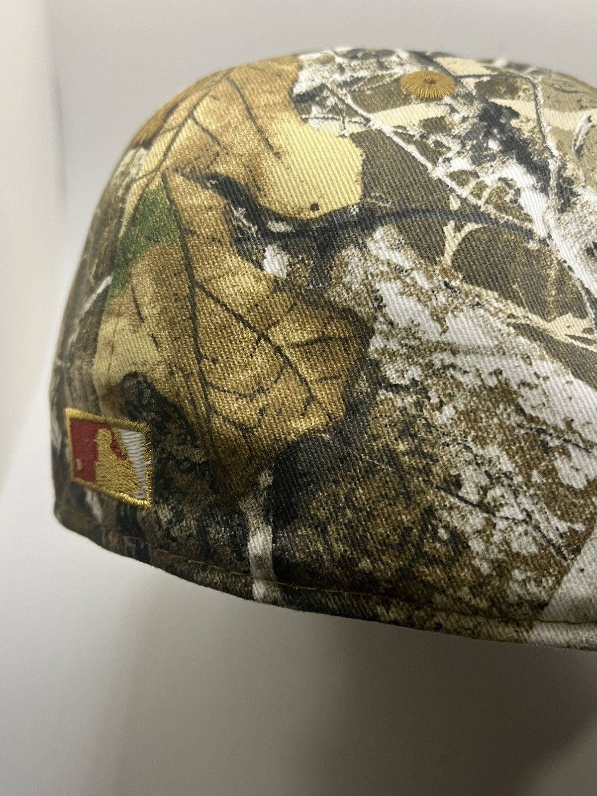 New Era Size 7 1/4 Texas Rangers LA MOTOSIERRA DE TEJAS Real Tree Size ONE SIZE - 4 Thumbnail