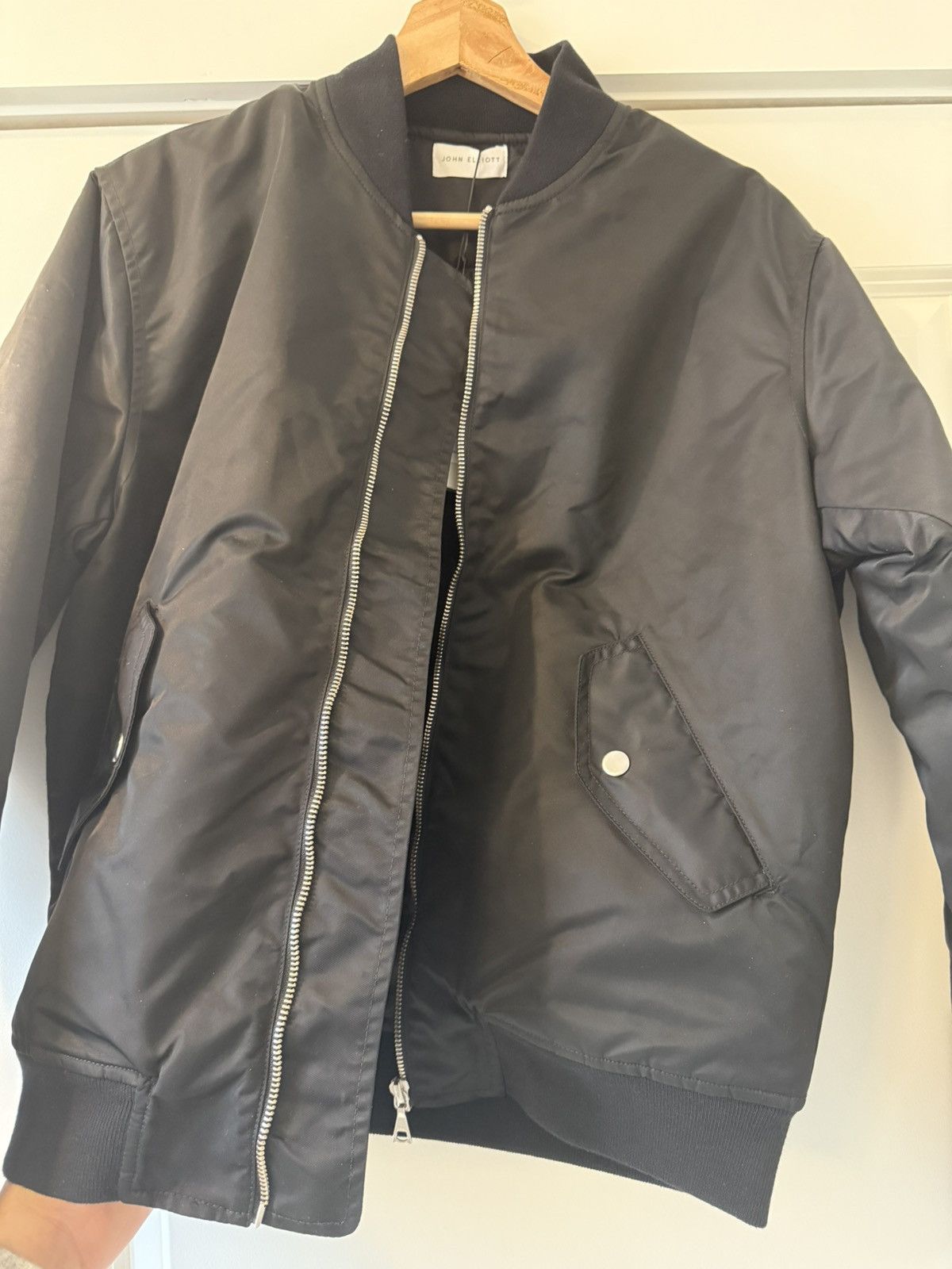 John Elliott Bogota Bomber Size US S / EU 44-46 / 1 - 10 Thumbnail
