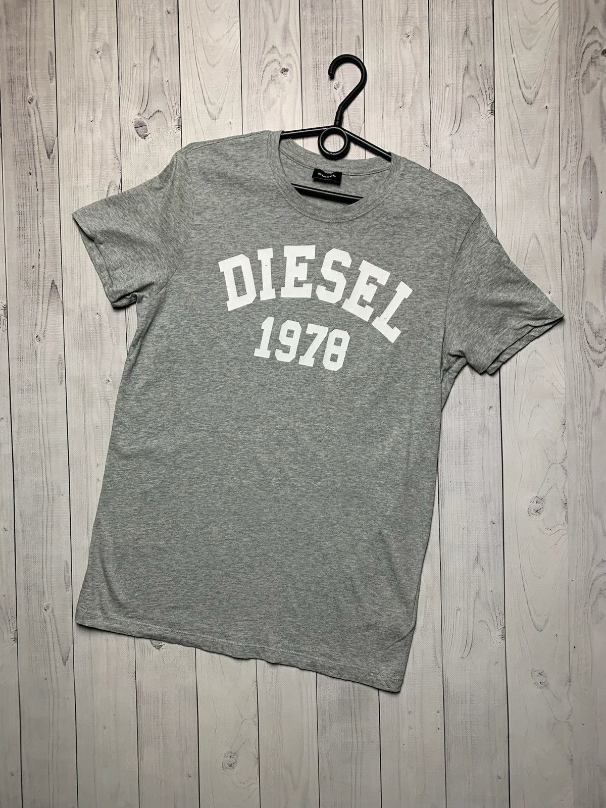 Diesel × Vintage Diesel grey tee big logo size S/M Size US S / EU 44-46 / 1 - 1 Thumbnail