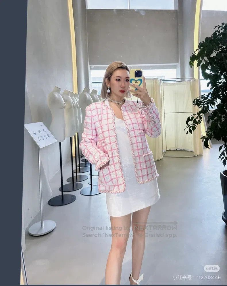 Chanel Chanel 23c pink and white plaid coat Size XXS / US 00 / IT 34 - 7 Thumbnail
