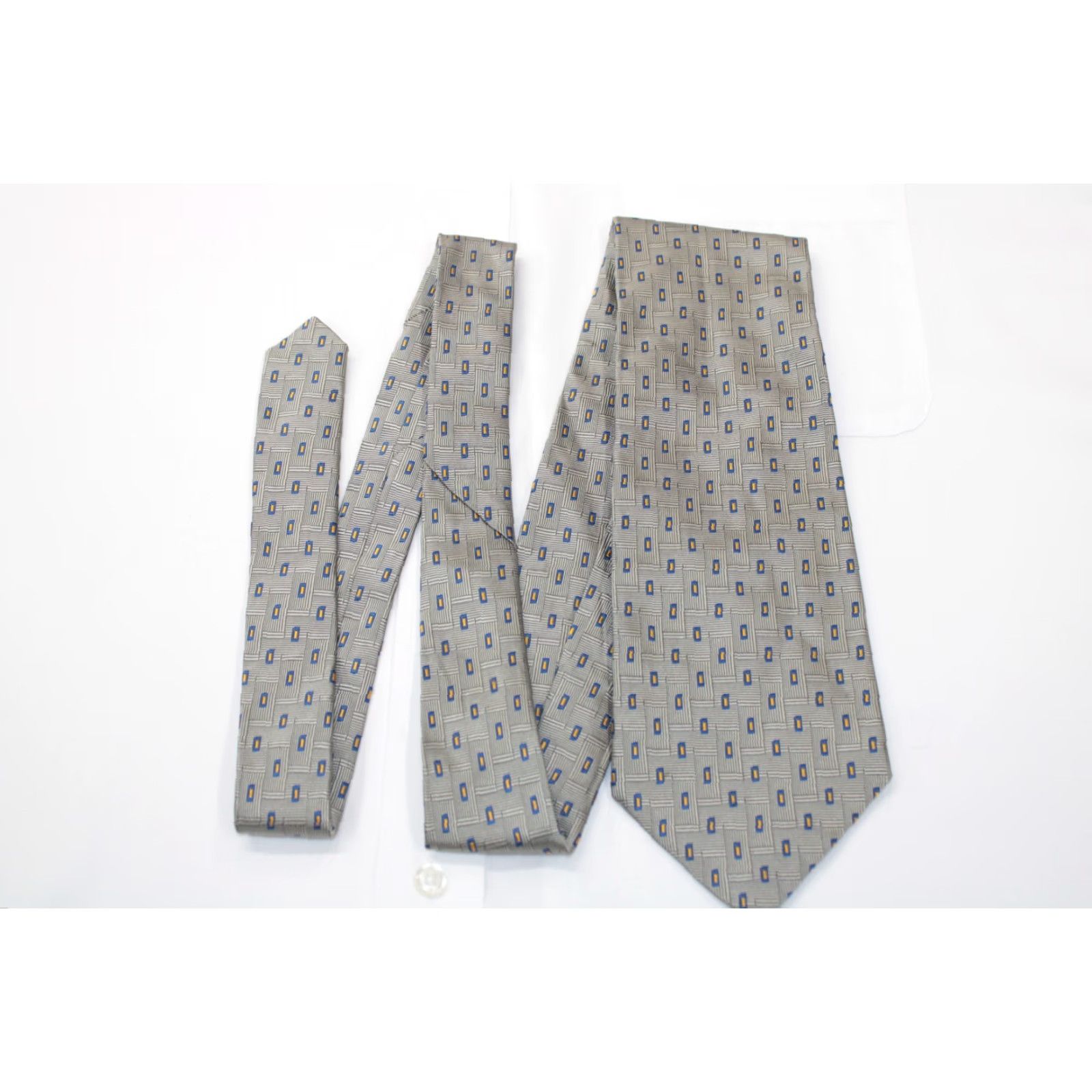 Vintage Paul Fredrick Silk Necktie Men's Silver Geometric Tie Designer Stylish USA Size ONE SIZE - 2 Thumbnail