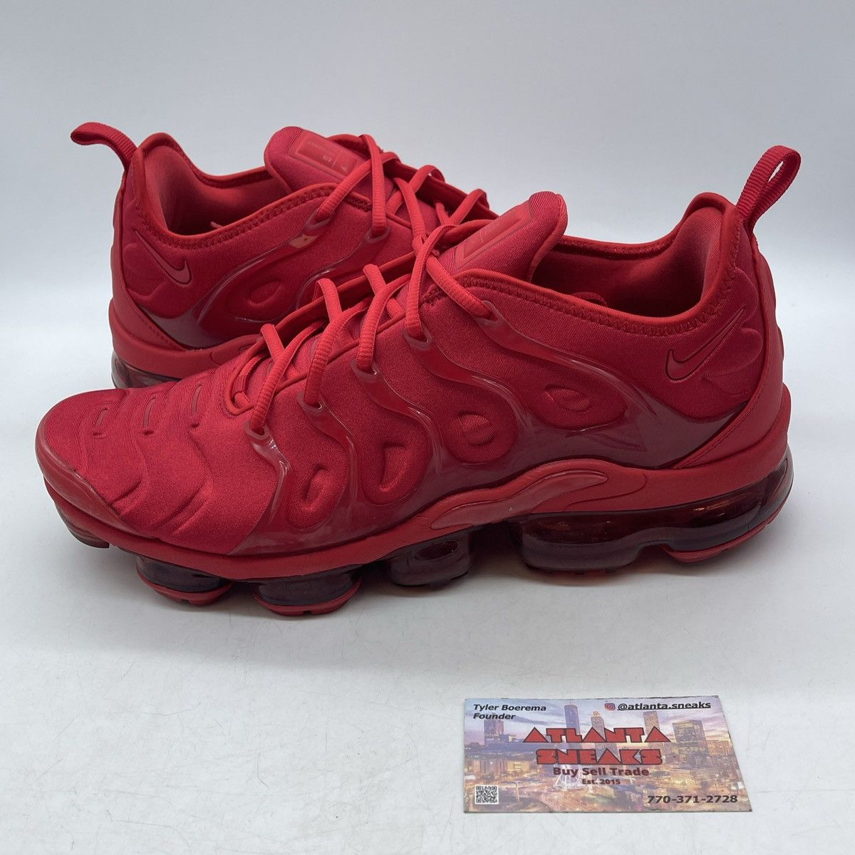 Nike Air vapormax triple red Size US 11.5 / EU 44-45 - 1 Thumbnail