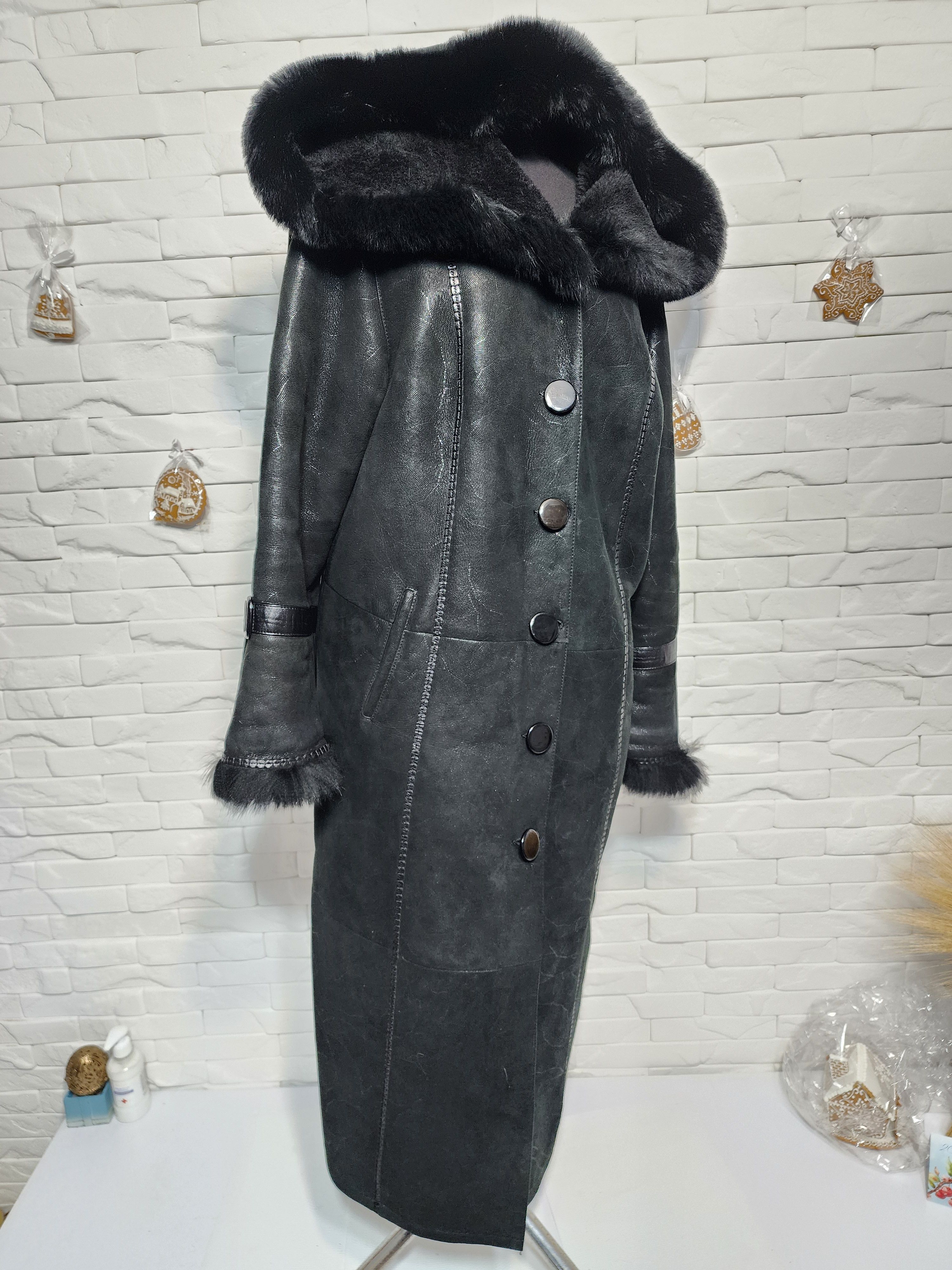 Furla Black Sheepskin Coat: Women's Genuine Fur Trim, Warm Hood Size 3XL / US 20-22 - 3 Thumbnail