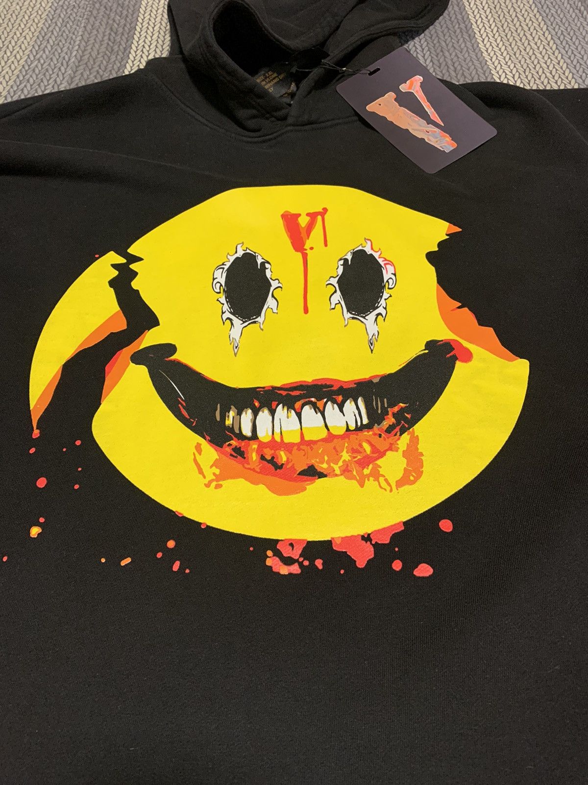 image of Hoodie Vlone Laugh Now Cry Later in Black, Men's (Size 2XL)