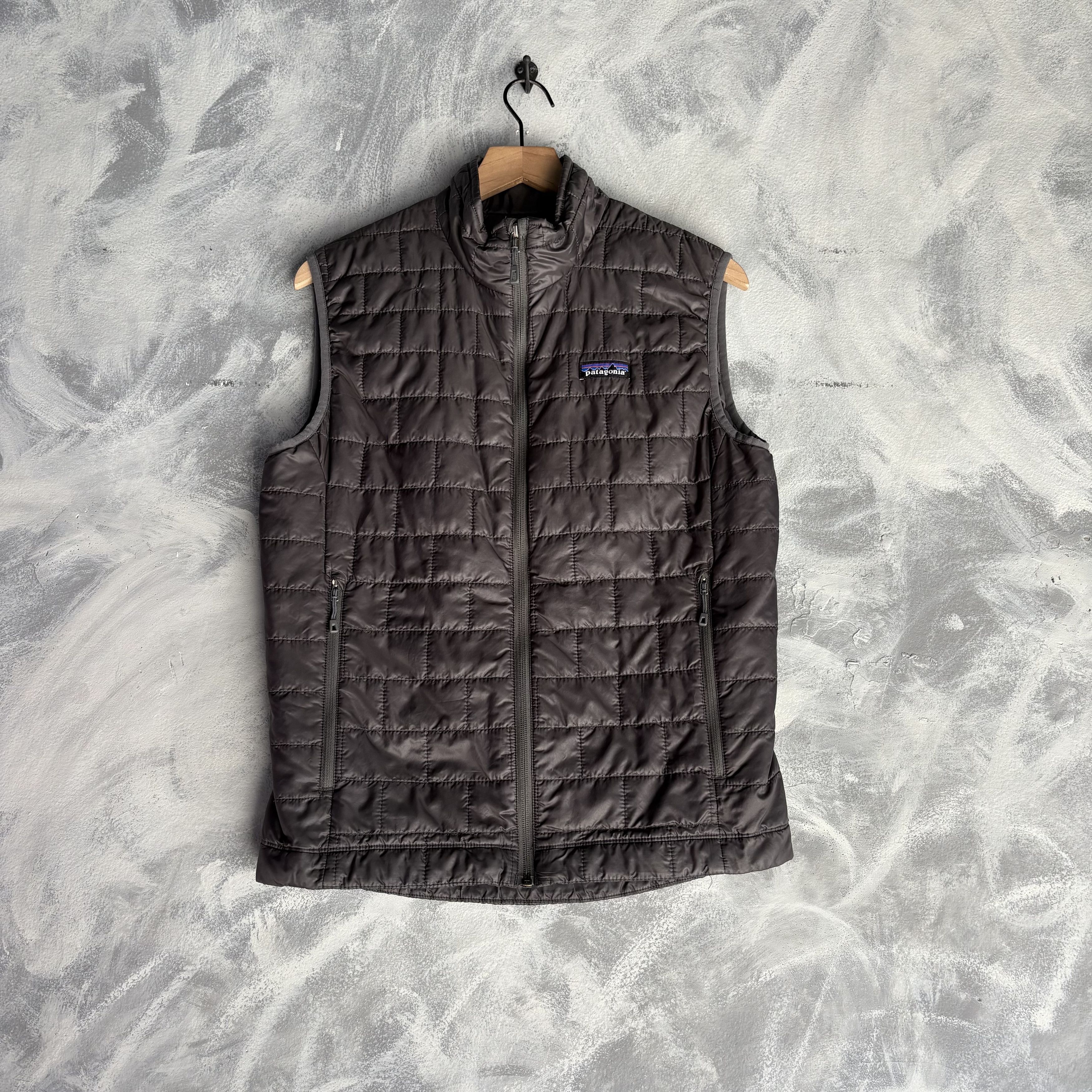 Patagonia Patagonia Down Sweater Vest Men's Size Small Black Puffy Size US S / EU 44-46 / 1 - 1 Thumbnail