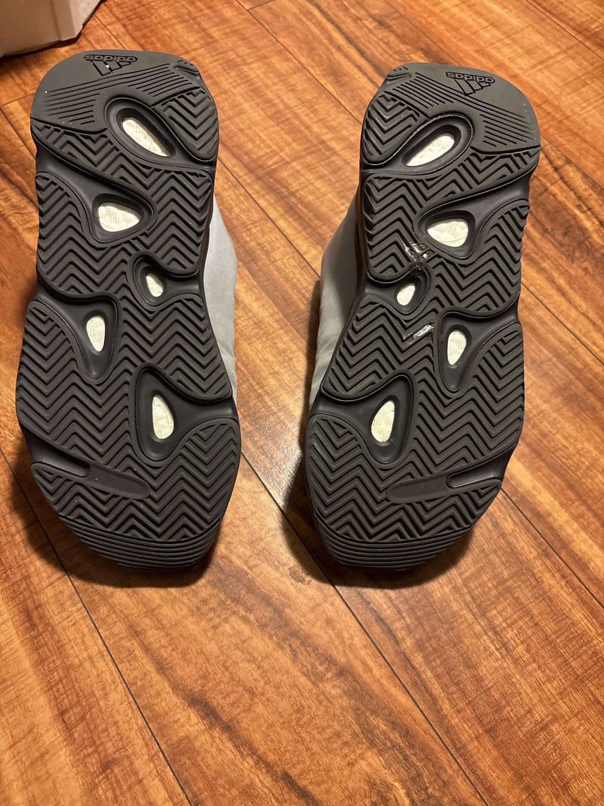 Yeezy Adidas Yeezy Boost 700 MNVN "Metallic" Size US 10 / EU 43 - 5 Thumbnail