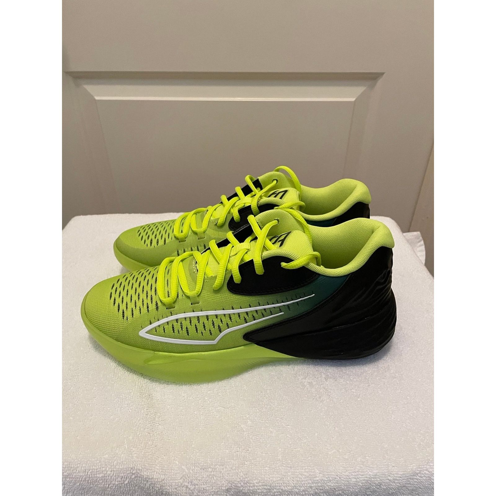 Puma Puma Stewie 1 Quiet Fire Sneaker- Women’s Size 9 Size US 9 / IT 39 - 1 Thumbnail