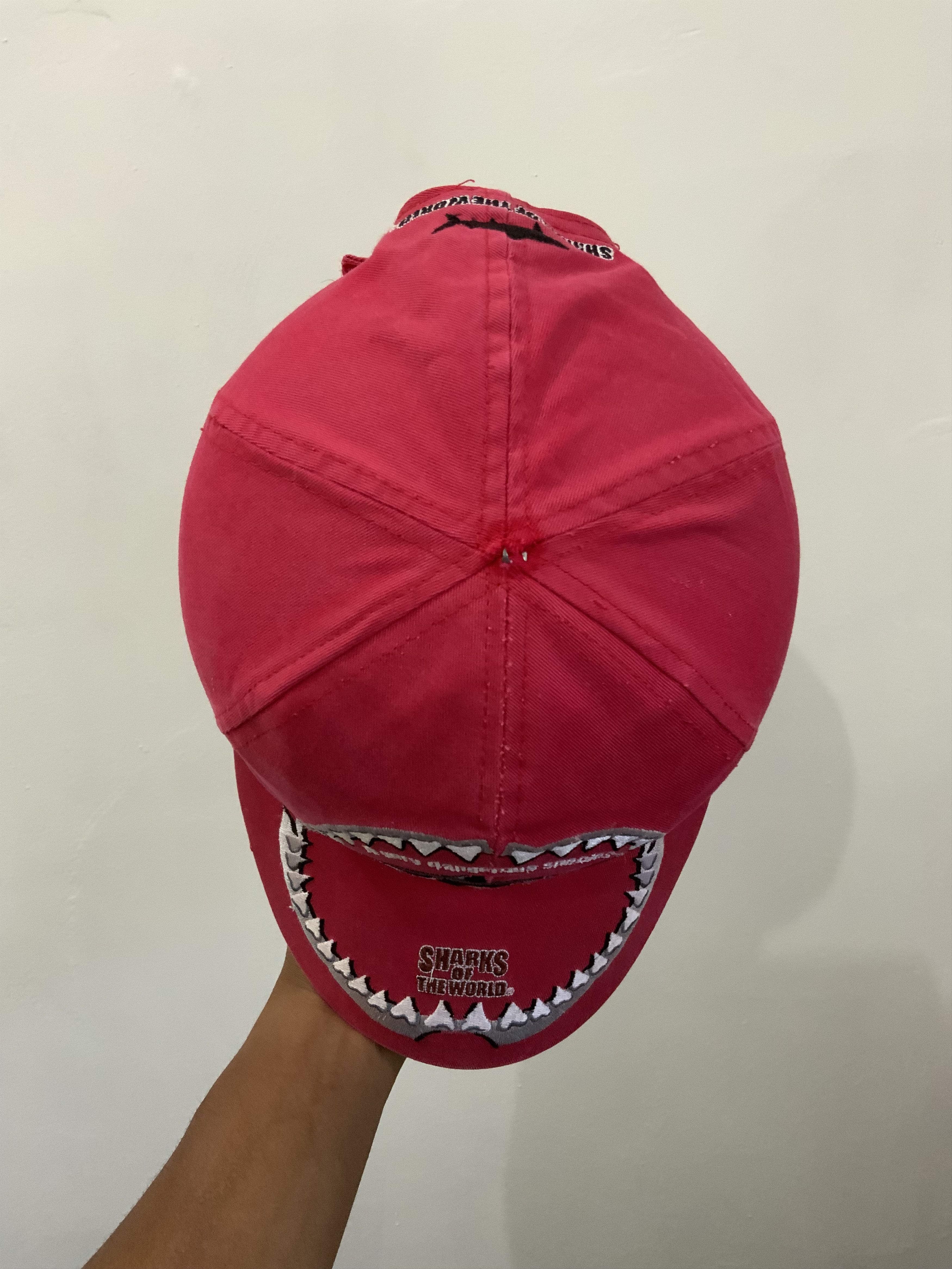 If Six Was Nine Great White Shark of The World Hat Cap Size ONE SIZE - 6 Thumbnail