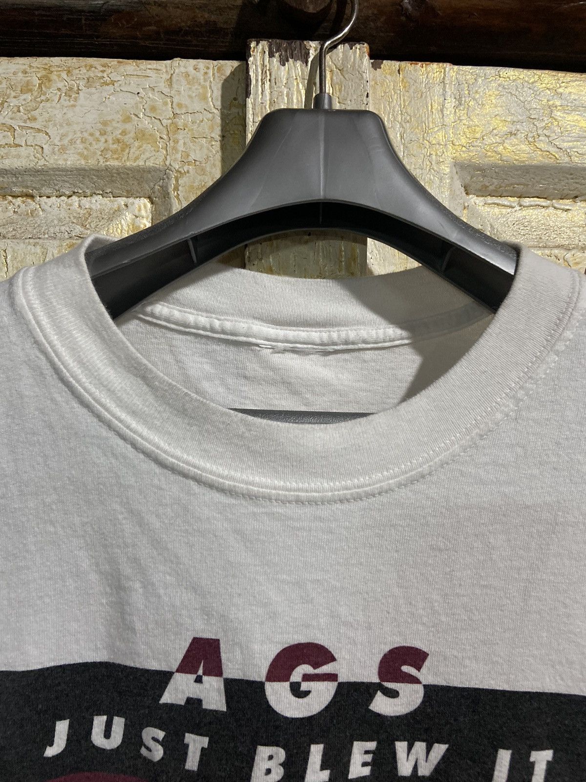 Vintage Vintage just blew it just hook’EM white t-shirt XL Size US XL / EU 56 / 4 - 3 Thumbnail