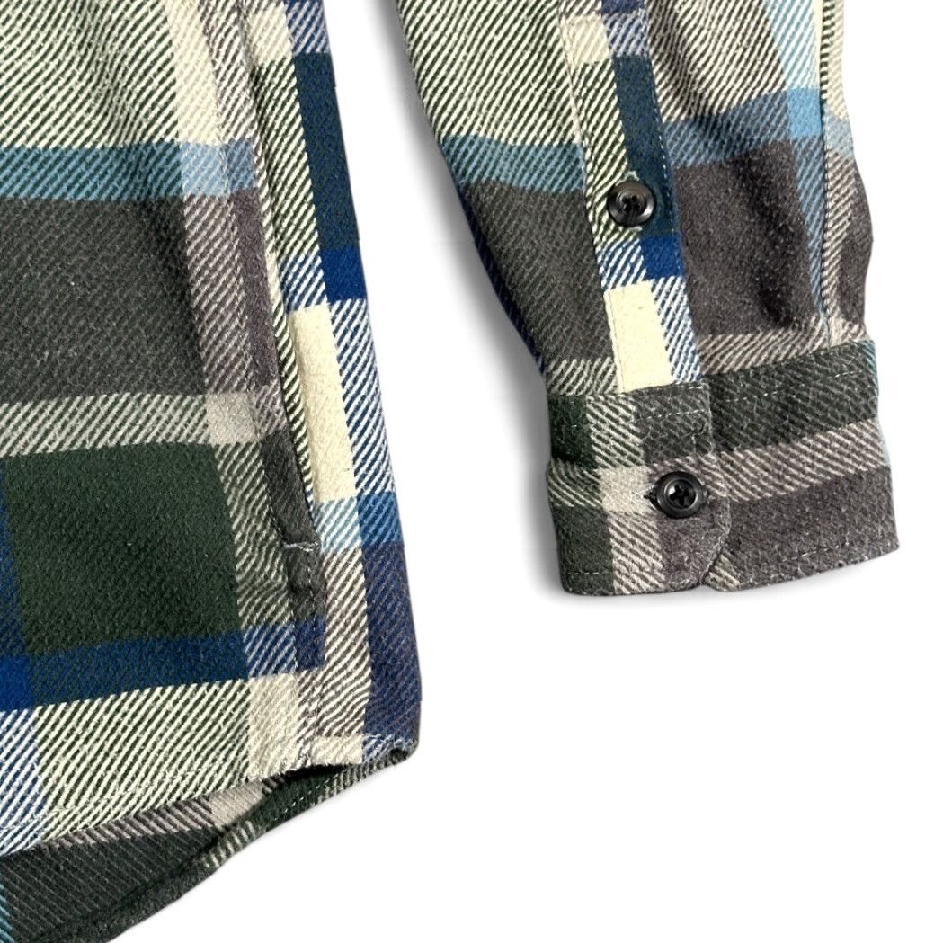 Orvis Orvis Jacket Shirt Mens MEDIUM White Plaid Flannel Cotton Heavyweight Pockets Casual, Travel Size US M / EU 48-50 / 2 - 7 Thumbnail