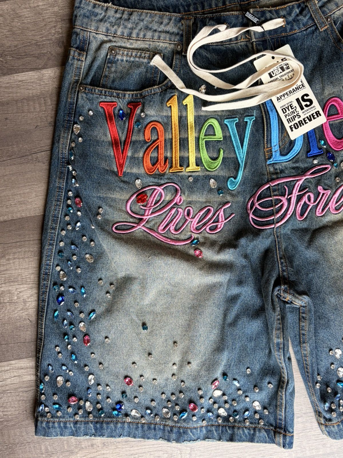 Vale Vale Forever Ice Cream Jorts Size US 34 / EU 50 - 2 Thumbnail