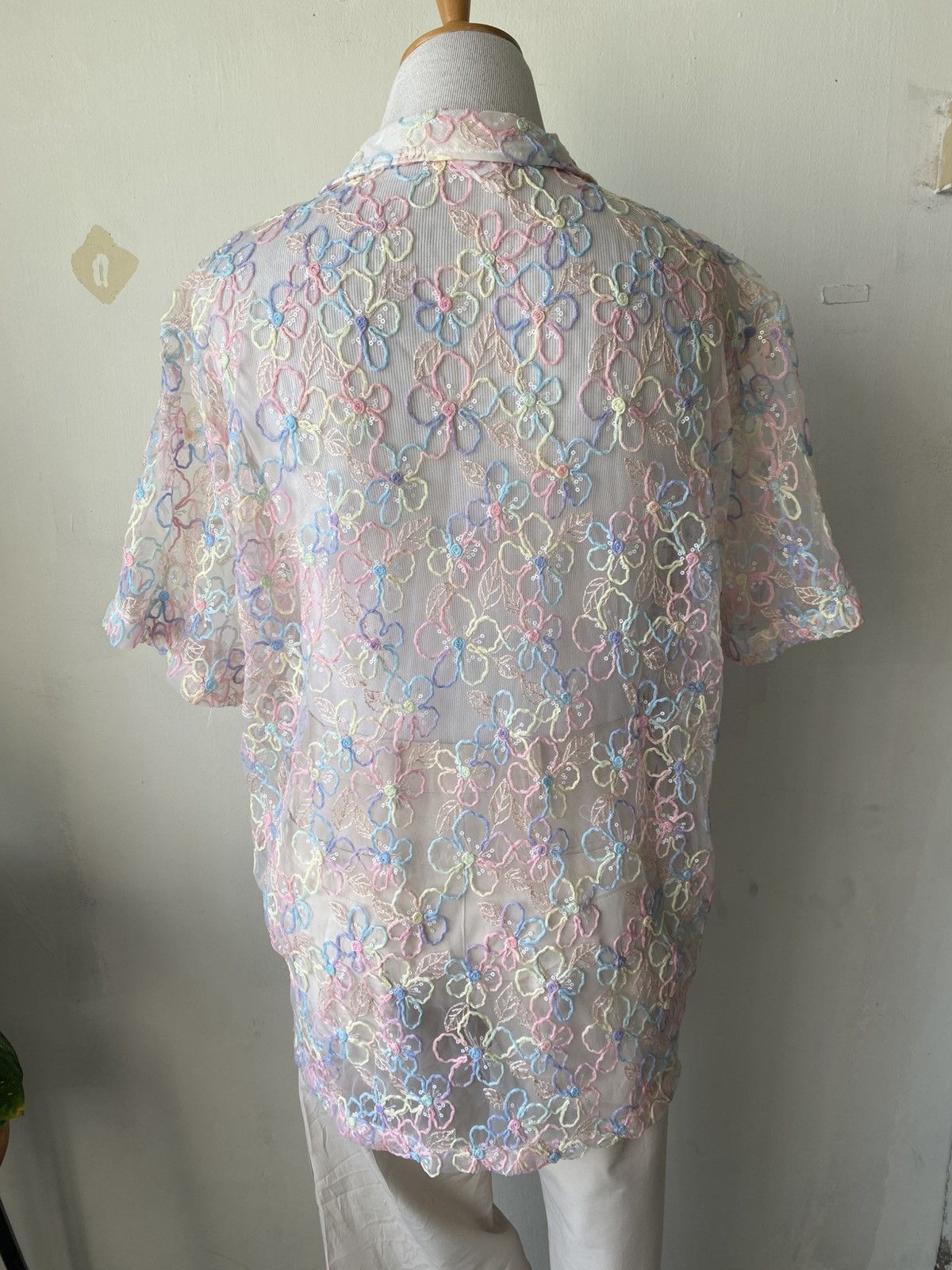 Other HEARTRAVES Sheer Lace Embroidered Button Front Shirt Size XL / US 12-14 / IT 48-50 - 8 Thumbnail