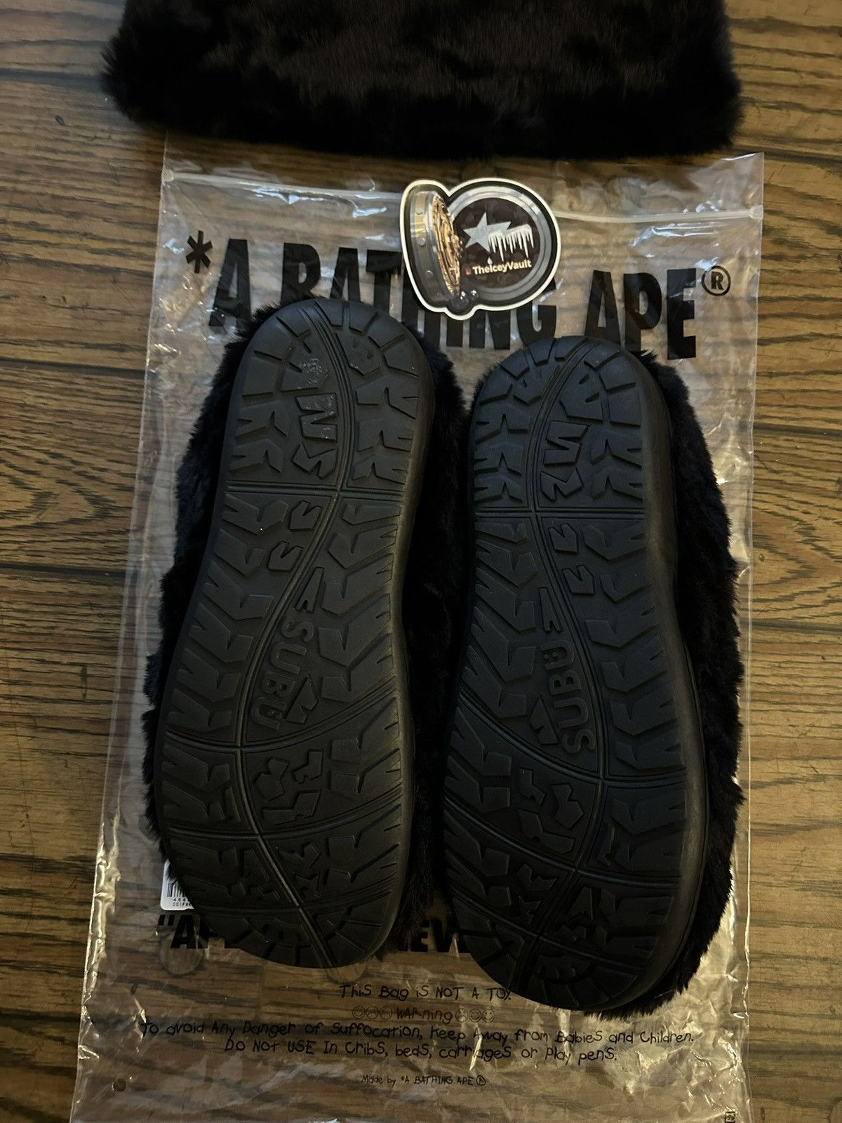 Bape × SUBU Bape x Subu Black Winter Slippers Size US 9 / EU 42 - 5 Thumbnail