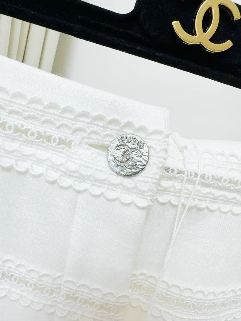 Chanel Chanel 24M Beach Series White Shorts Size 24" / US 00 / IT 34 - 4 Thumbnail