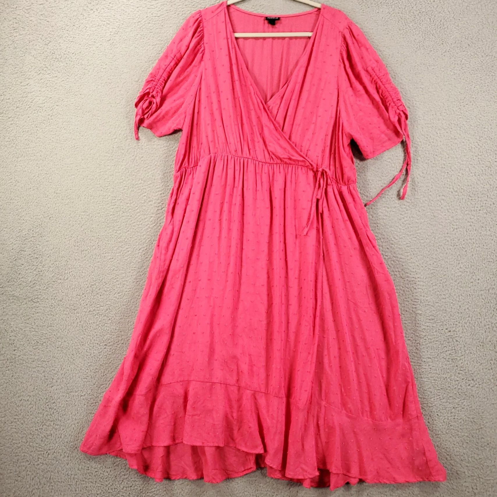 Torrid VINTAGE Torrid Dress Womens 2X Midi Pink Rayon Short Sleeve V-Neck Embroidered Ruffle Casual Size XXL / US 16-18 / IT 52-54 - 4 Thumbnail