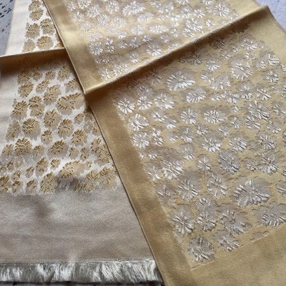 Vintage Vintage Yellow Flower Ascot Scarf Size ONE SIZE - 1 Thumbnail