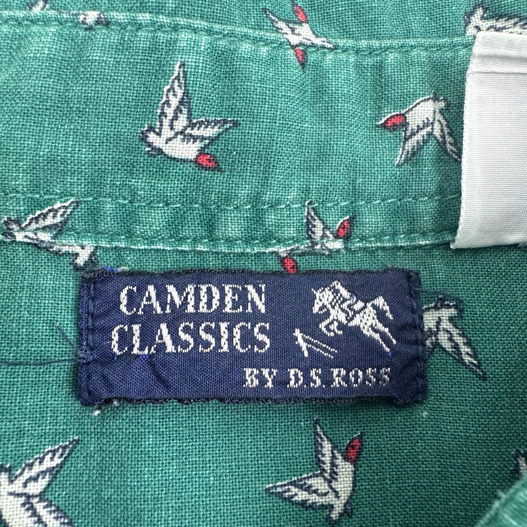 Vintage VINTAGE Camden Classics Bird Printed Button-Up Shirt Womens Large Green 90s Casual Size L / US 10 / IT 46 - 4 Thumbnail