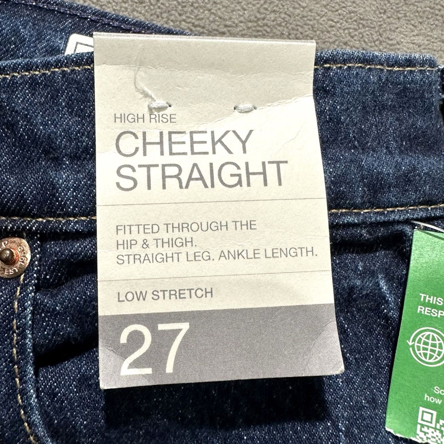 Gap GAP Jeans Womens 27 4T Blue Denim Straight High Rise Button Fly Size 27" / US 4 / IT 40 - 3 Thumbnail