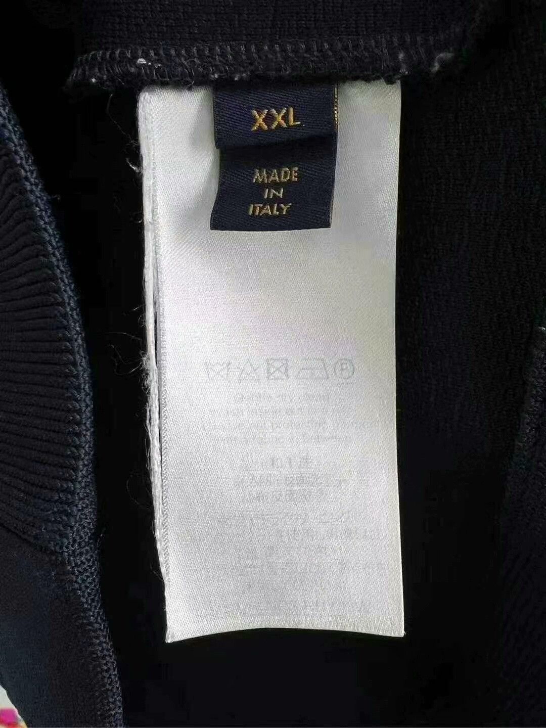 Louis Vuitton louis vuitton dark blue logo zip jacket Size US XXL / EU 58 / 5 - 5 Thumbnail