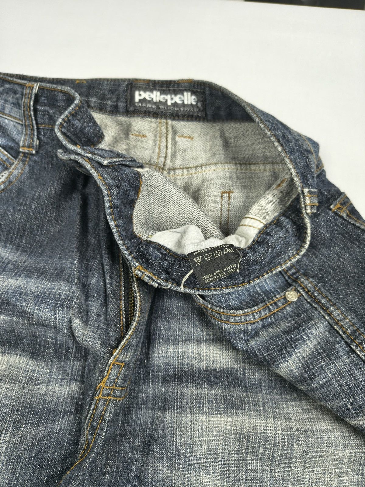 Pelle Pelle Pelle Pelle Crazy Graphic Y2K Baggy Jeans (066) Size US 36 / EU 52 - 14 Thumbnail