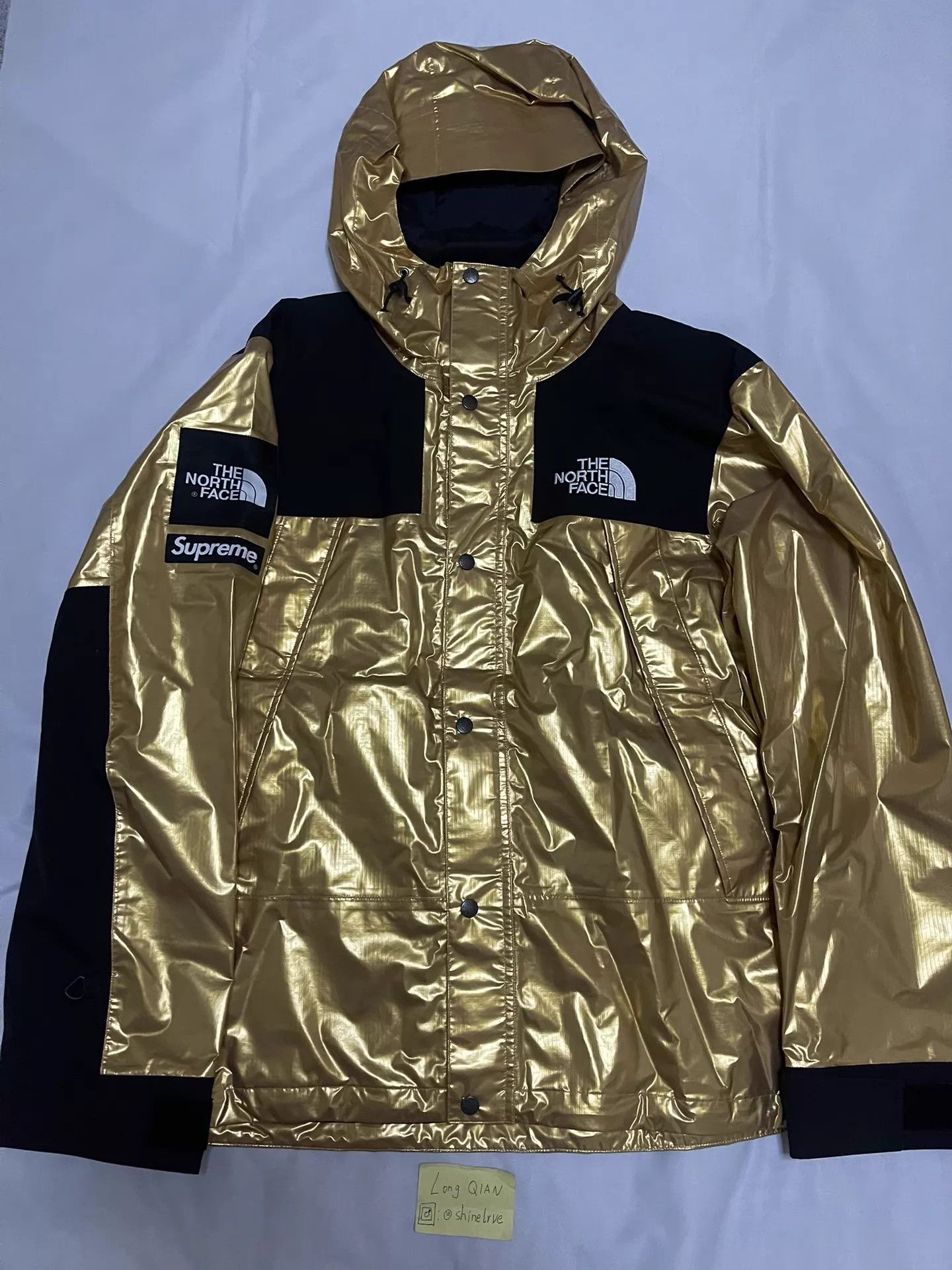 Supreme Supreme x TNF Golden Horn King Metallic Nylon Jacket L Size US L / EU 52-54 / 3 - 1 Thumbnail