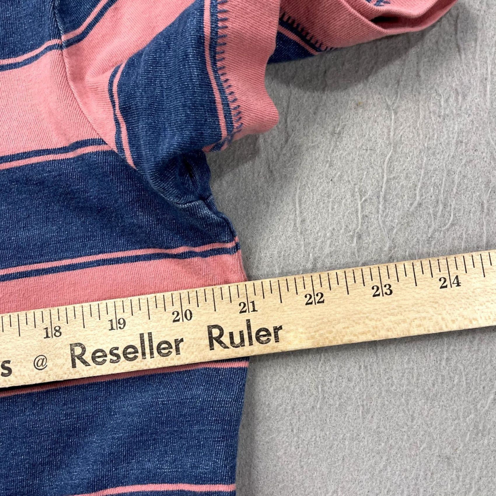 Wallace & Barnes Wallace and Barnes Shirt Mens Medium Pink Blue Indigo Dye Pocket Tee Striped Size US M / EU 48-50 / 2 - 7 Thumbnail