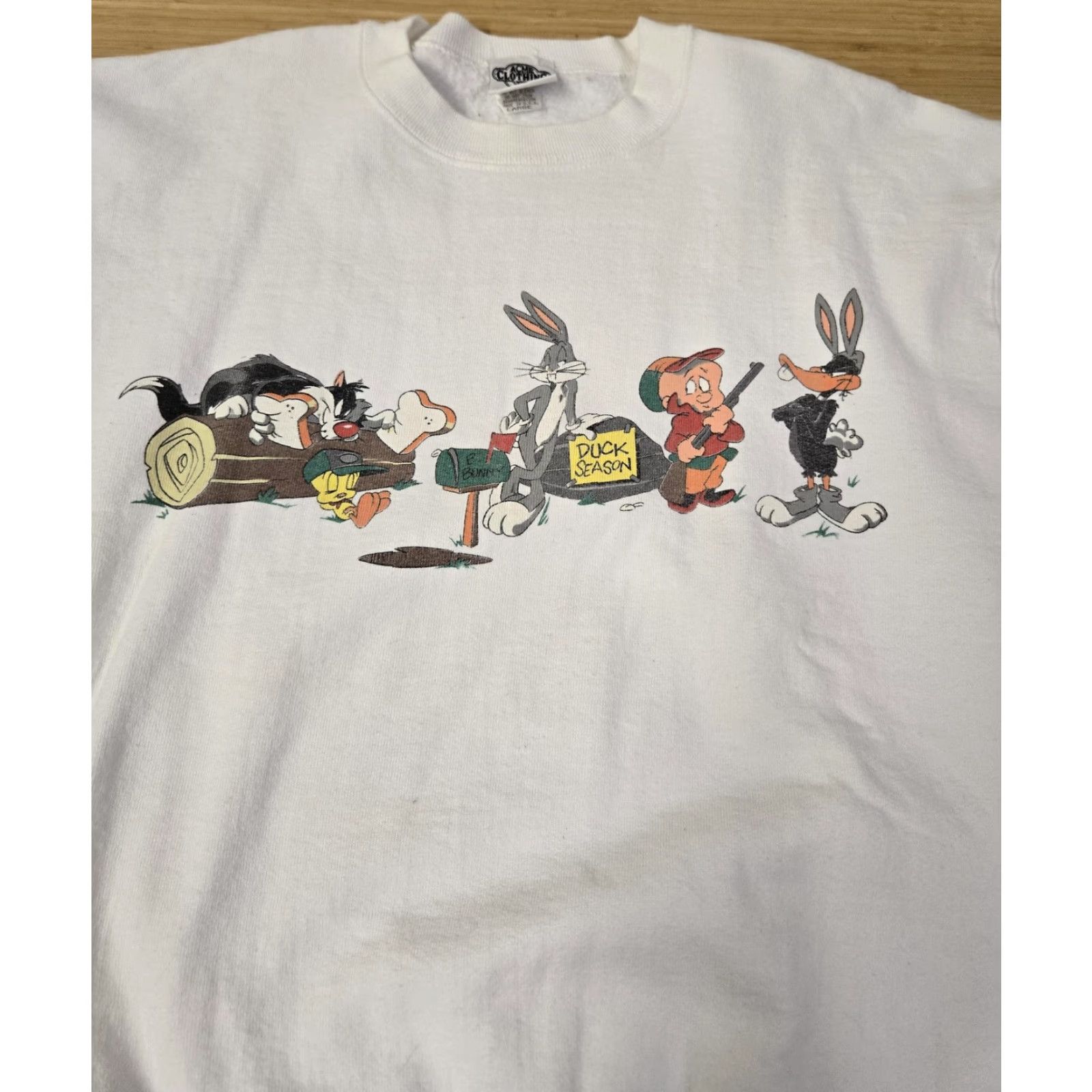 Vintage VINTAGE Looney Tunes Sweatshirt Mens Large White Crewneck Made USA Two Sided 90s Size US L / EU 52-54 / 3 - 4 Thumbnail